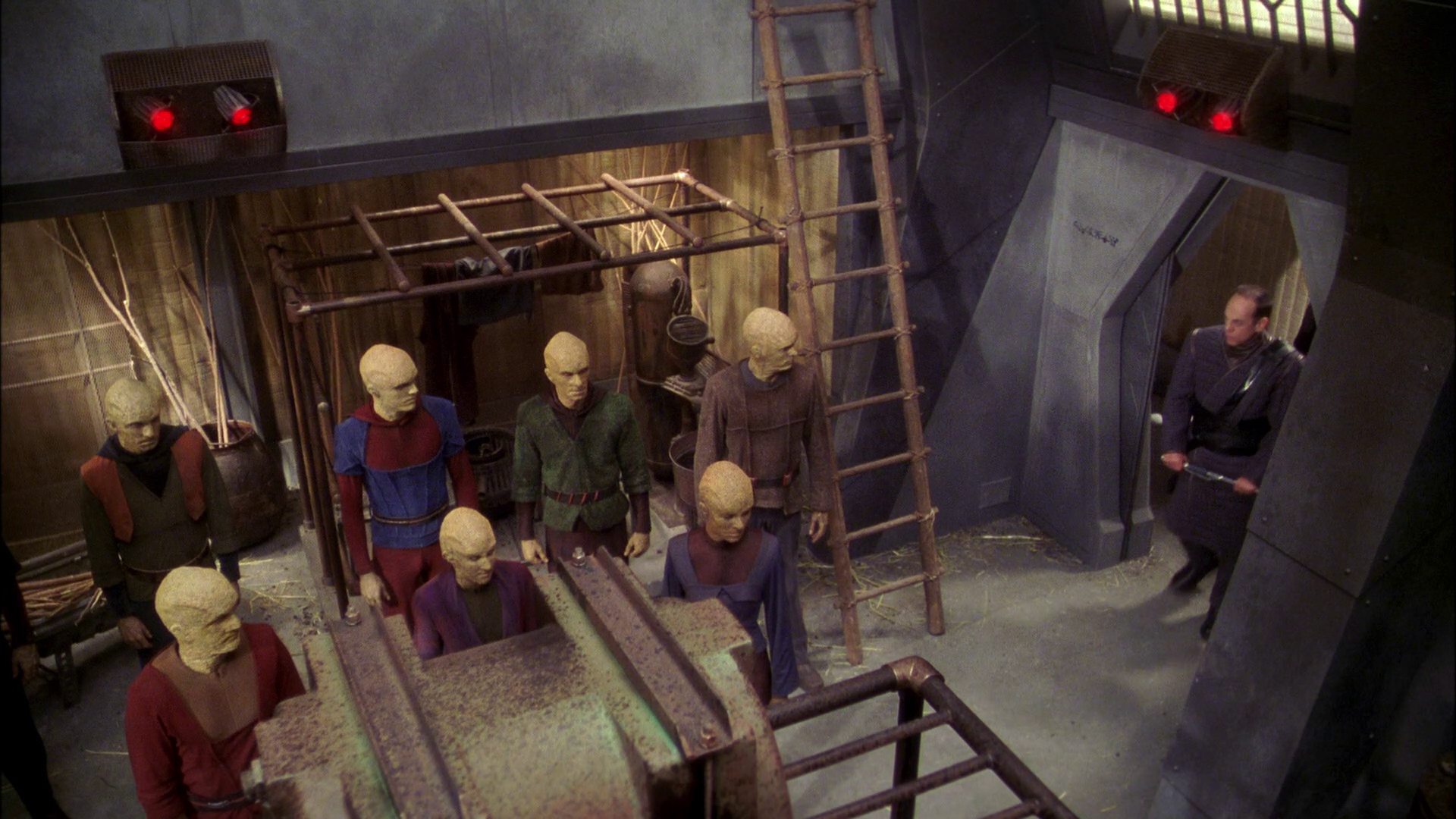 extant_StarTrek_ENT_1x21-Detained_0391.jpg