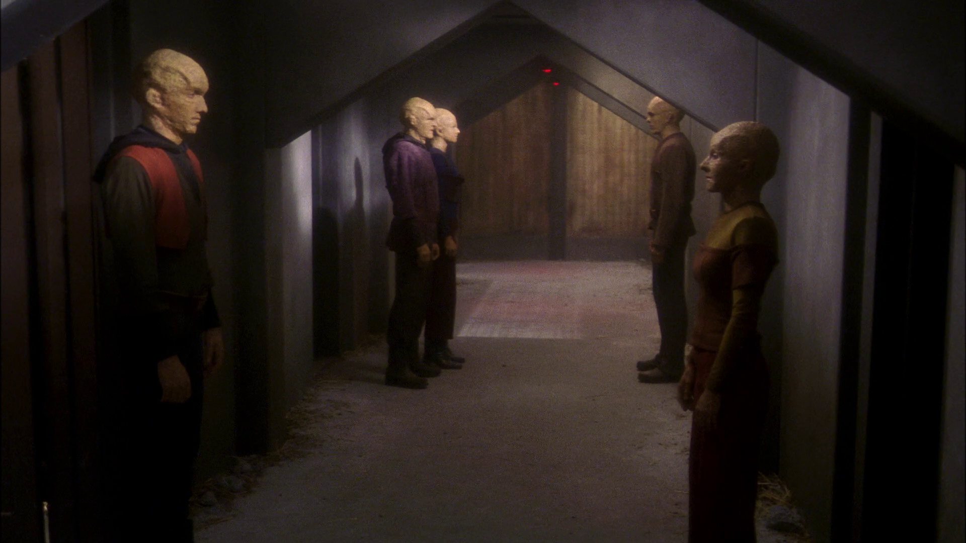 extant_StarTrek_ENT_1x21-Detained_0425.jpg