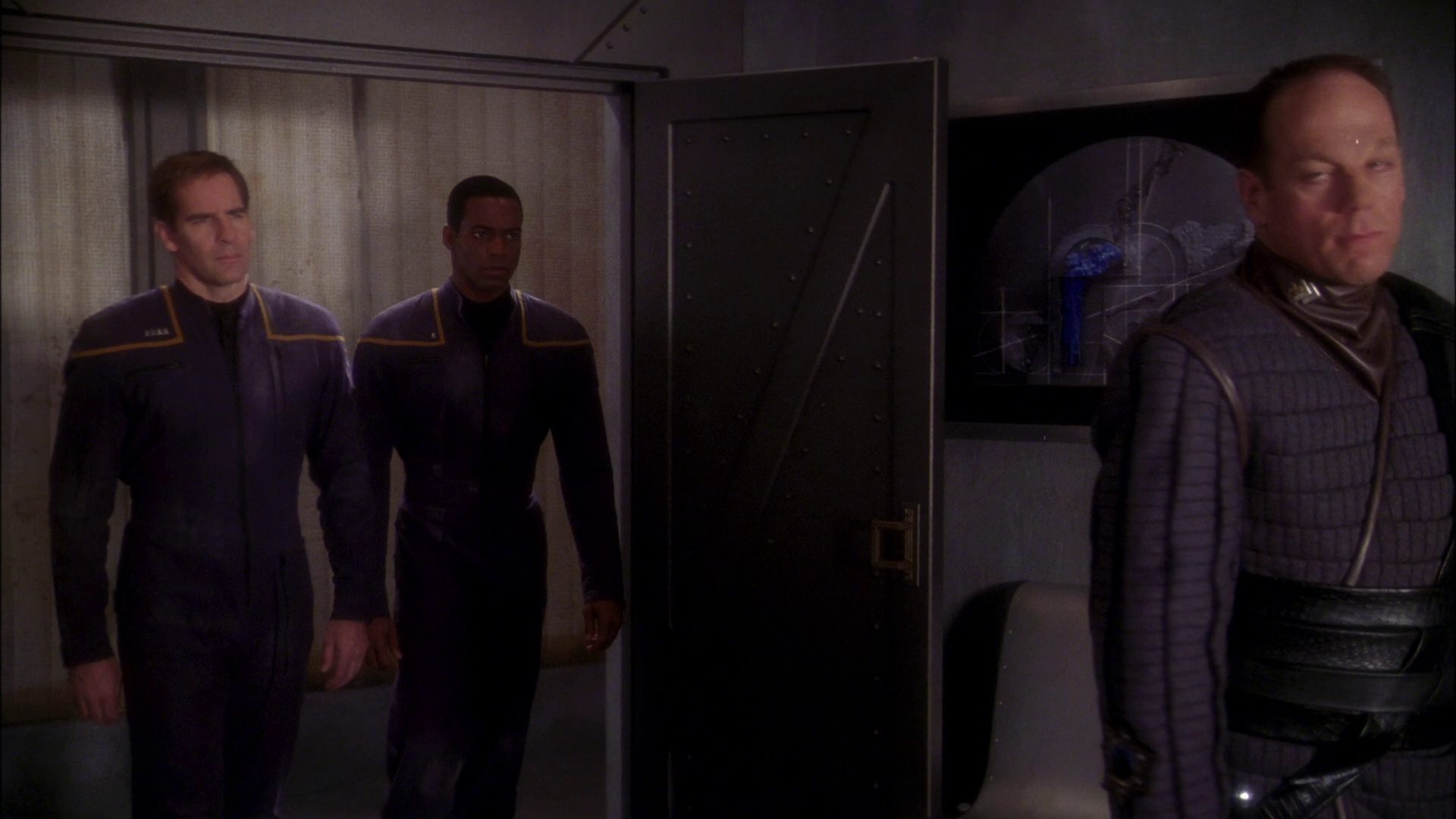 extant_StarTrek_ENT_1x21-Detained_0458.jpg