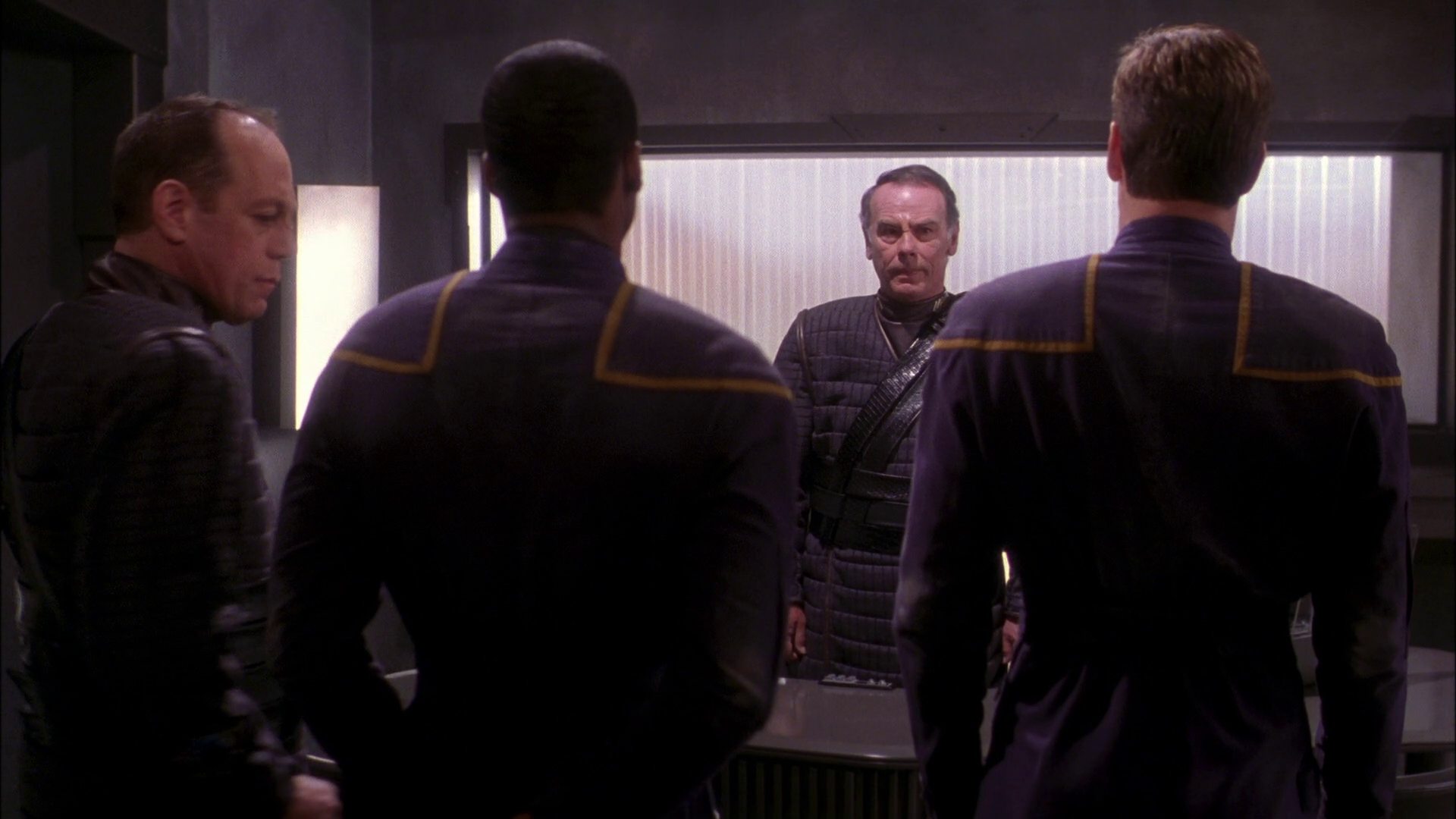 extant_StarTrek_ENT_1x21-Detained_0466.jpg