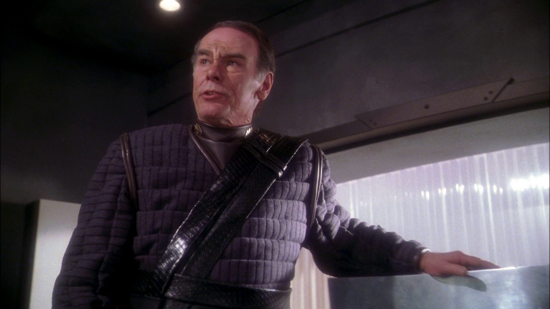 extant_StarTrek_ENT_1x21-Detained_0613.jpg