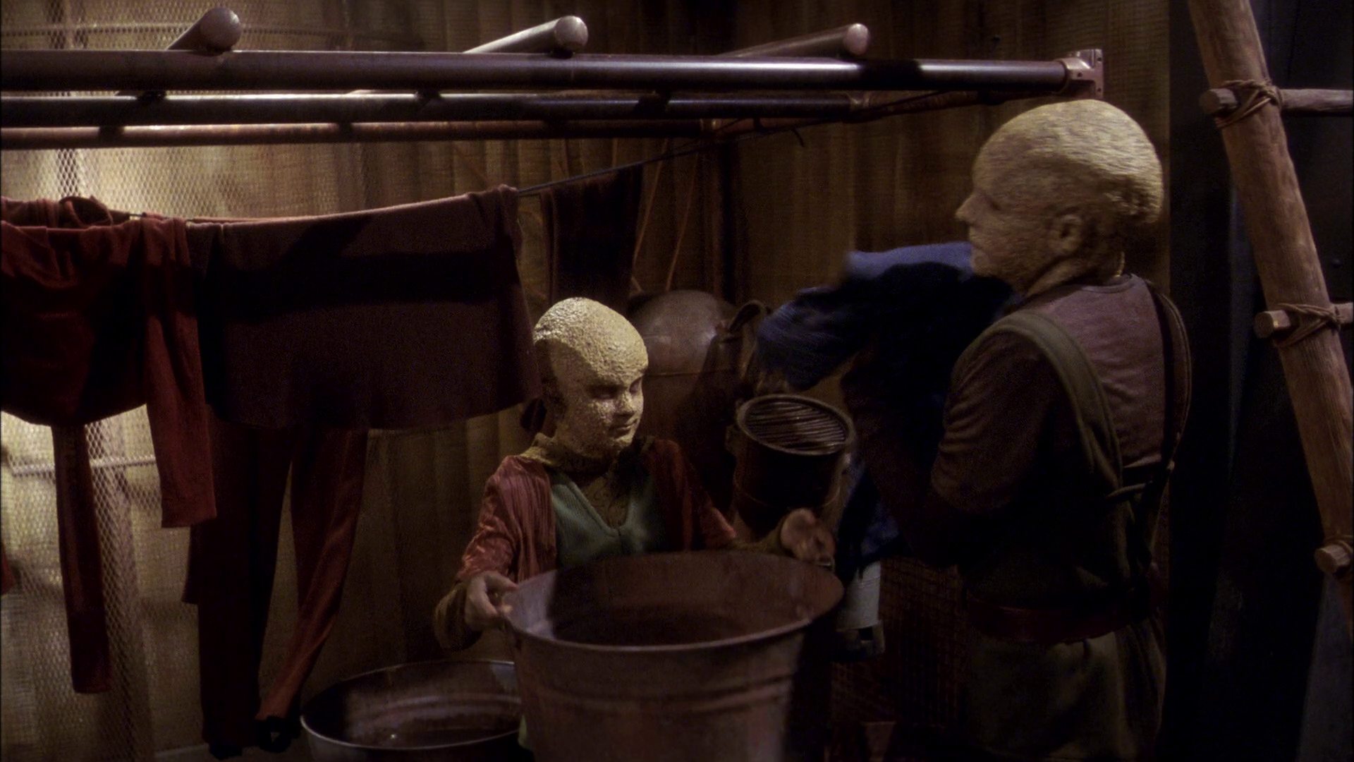 extant_StarTrek_ENT_1x21-Detained_0834.jpg