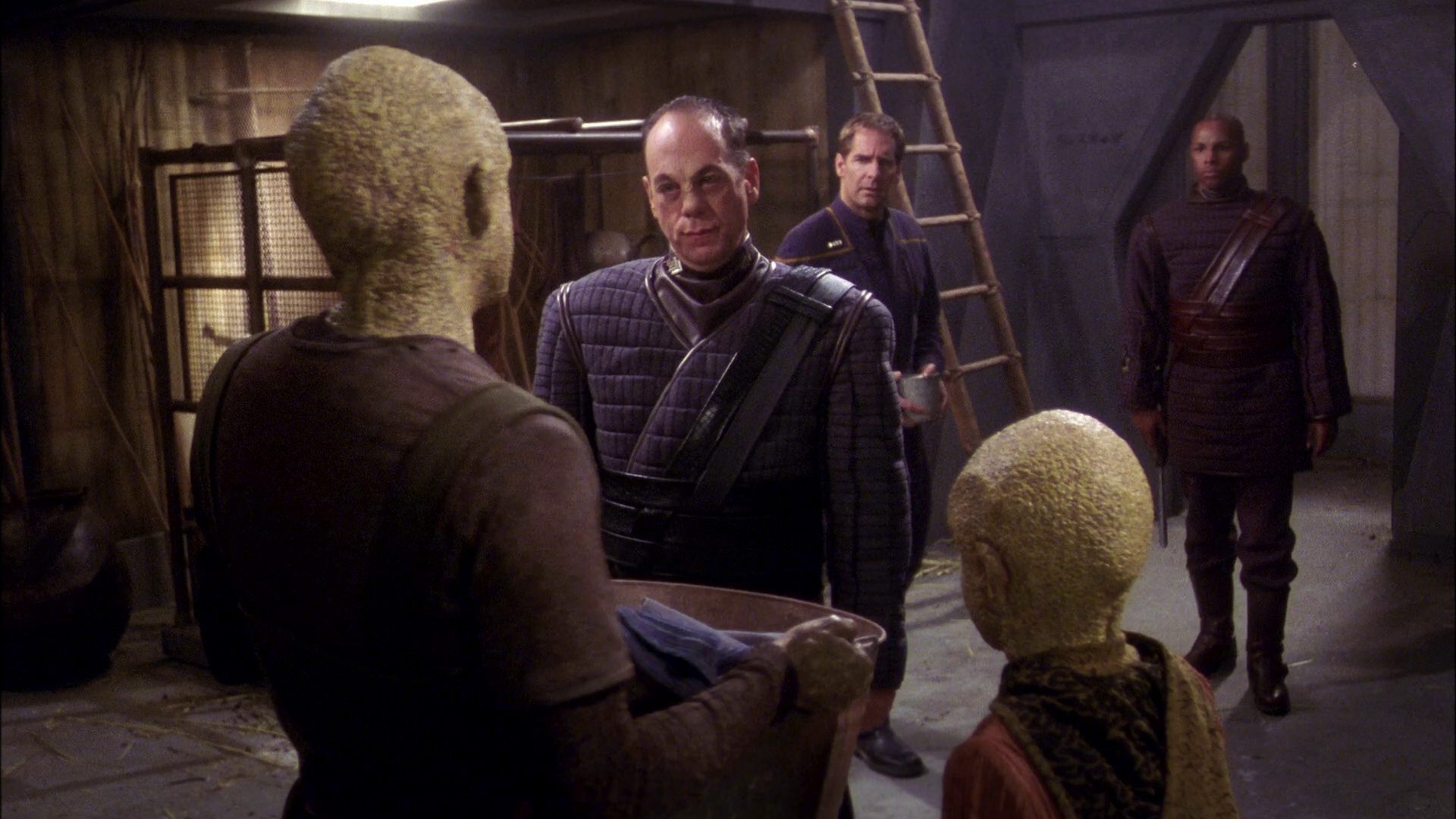 extant_StarTrek_ENT_1x21-Detained_0918.jpg
