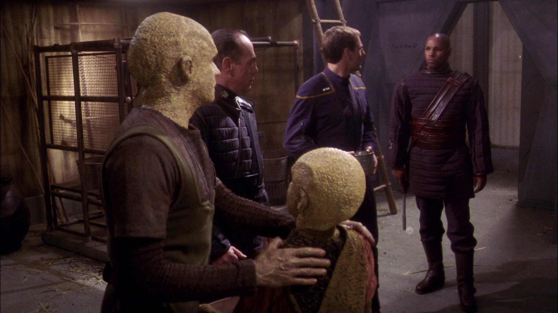 extant_StarTrek_ENT_1x21-Detained_0946.jpg