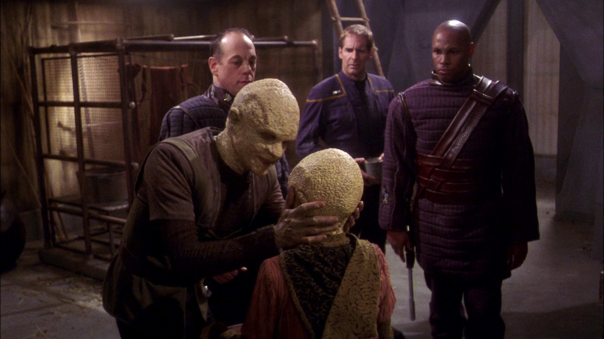 extant_StarTrek_ENT_1x21-Detained_0953.jpg
