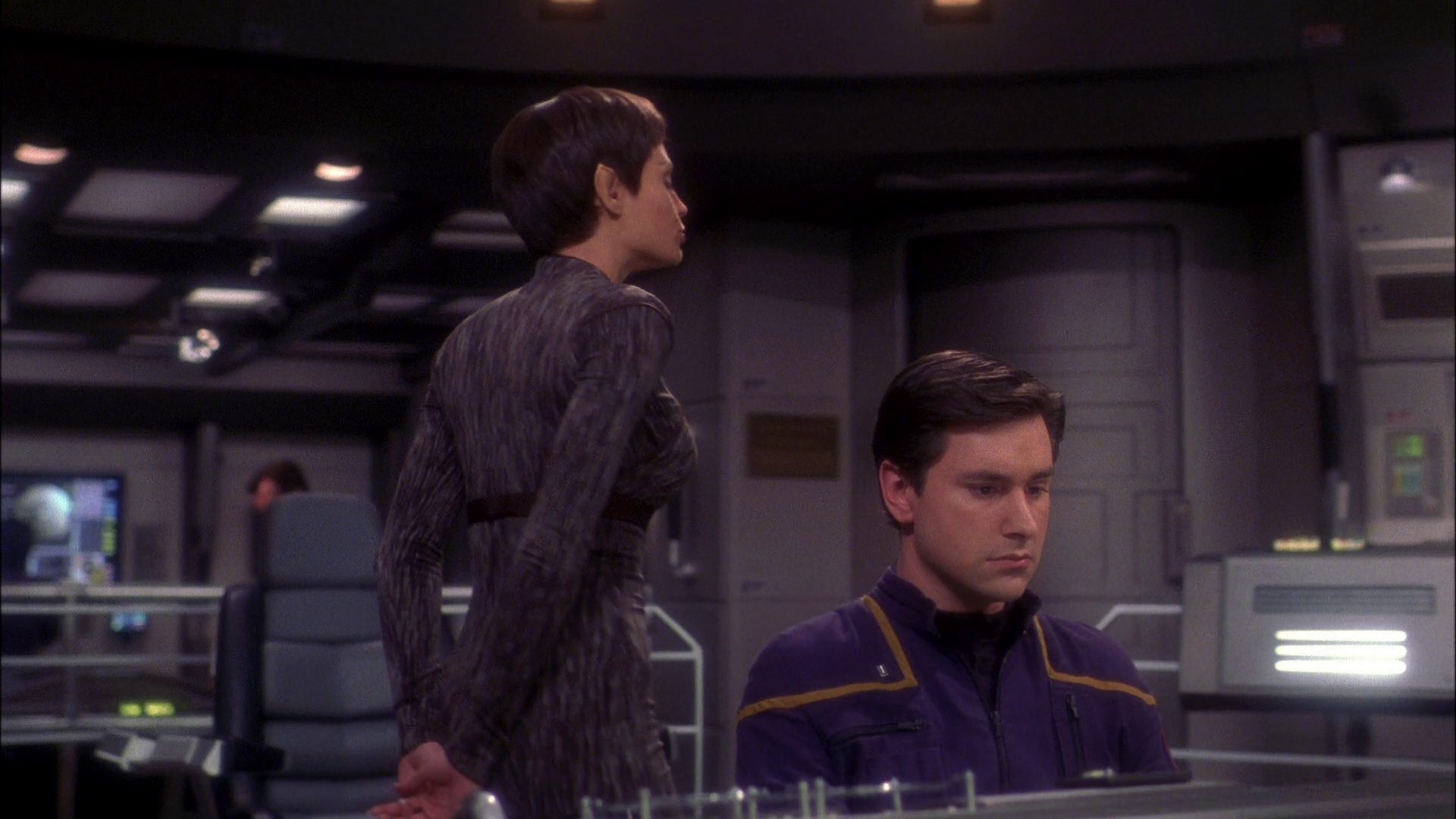 extant_StarTrek_ENT_1x21-Detained_1080.jpg