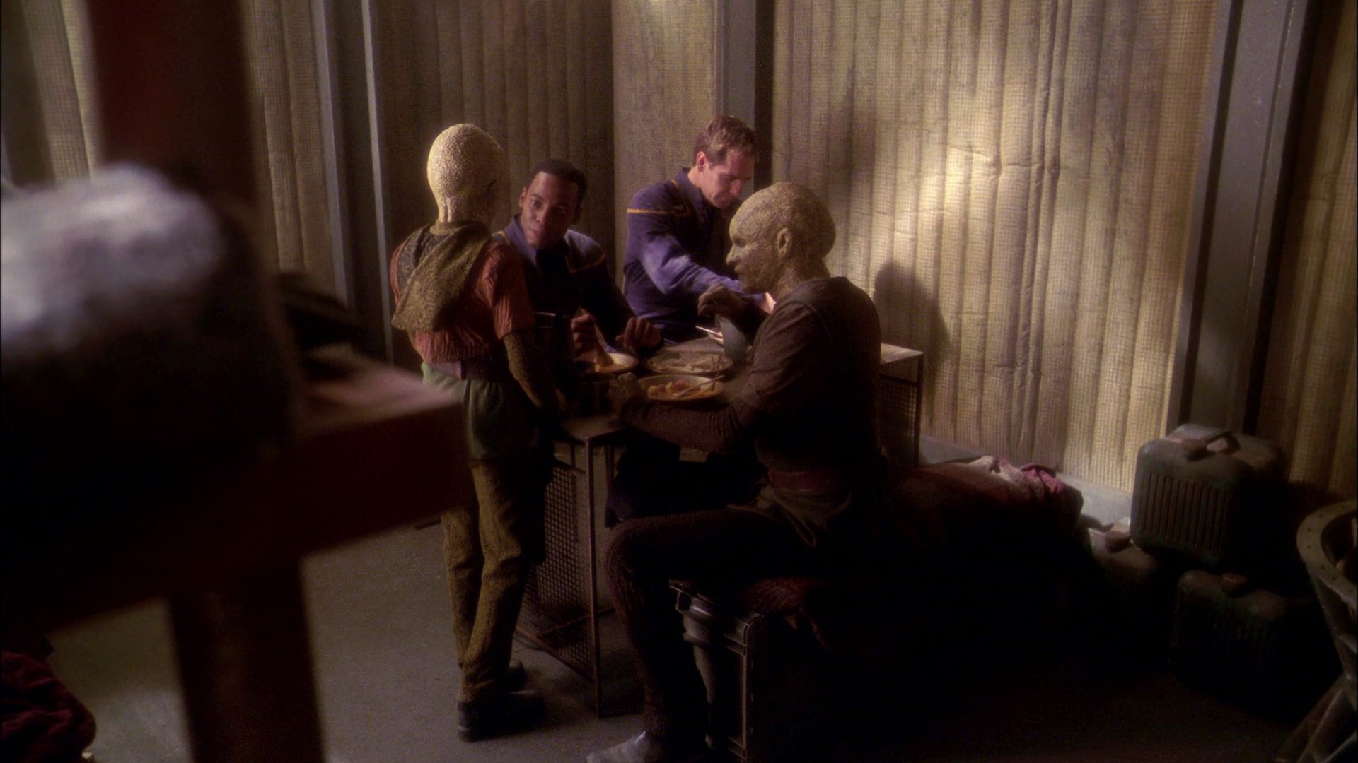 extant_StarTrek_ENT_1x21-Detained_1247.jpg