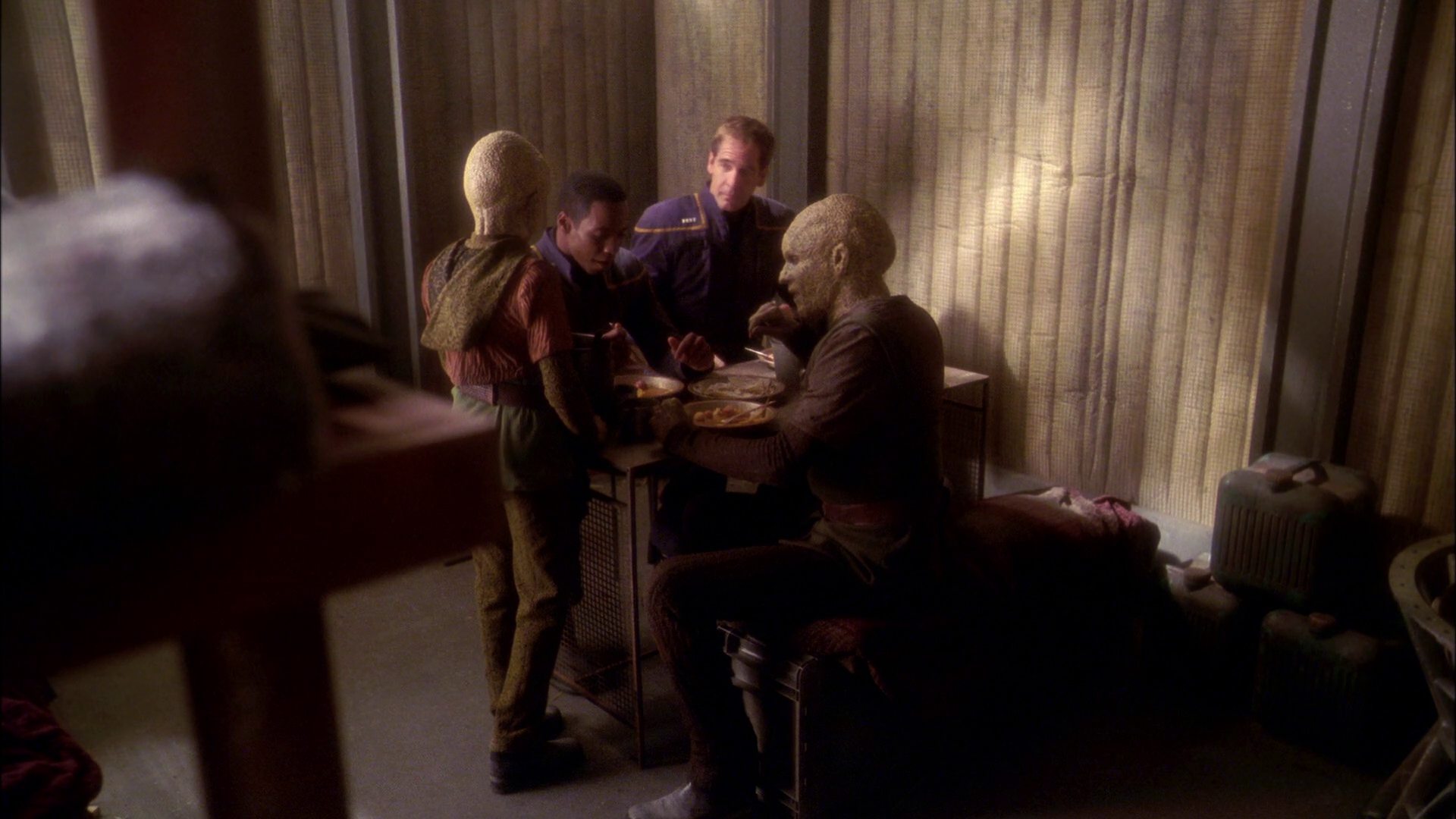 extant_StarTrek_ENT_1x21-Detained_1248.jpg