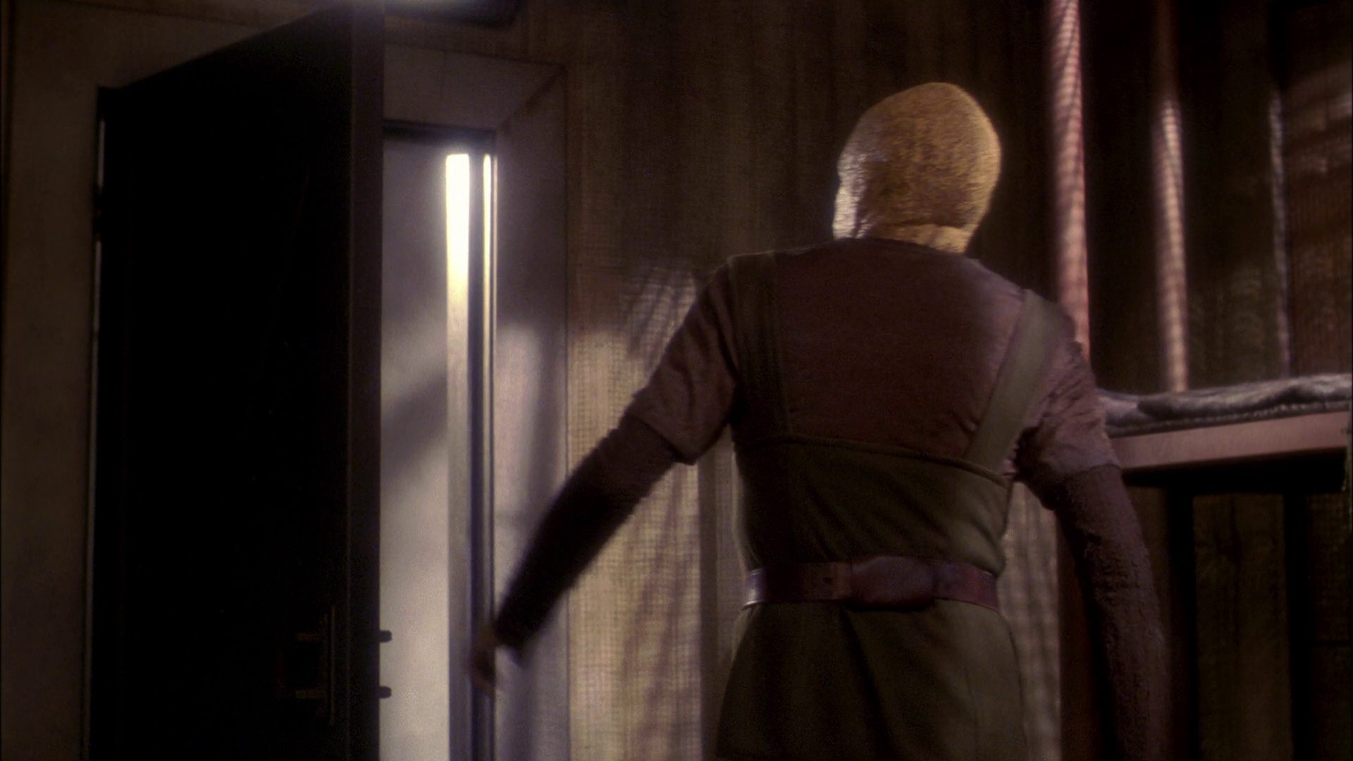 extant_StarTrek_ENT_1x21-Detained_1272.jpg