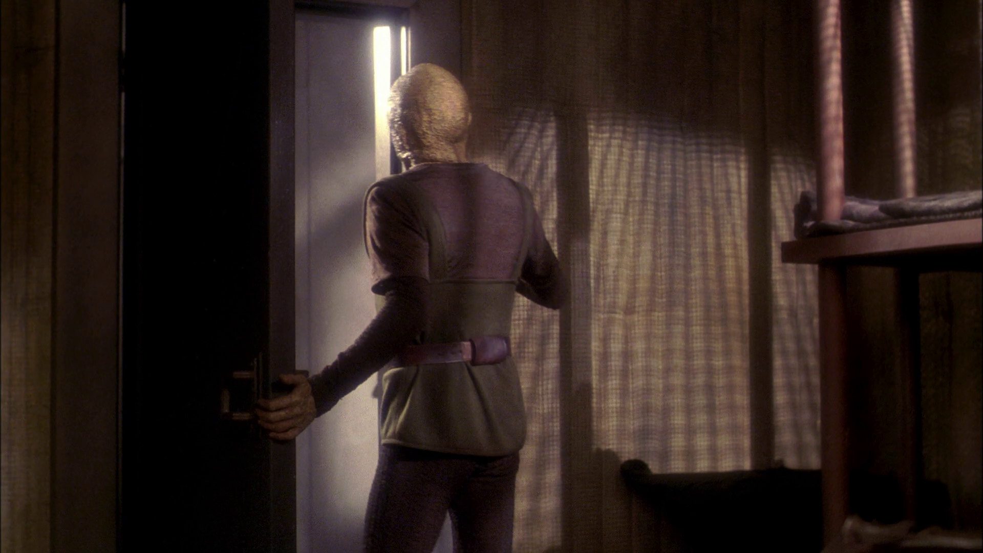 extant_StarTrek_ENT_1x21-Detained_1274.jpg