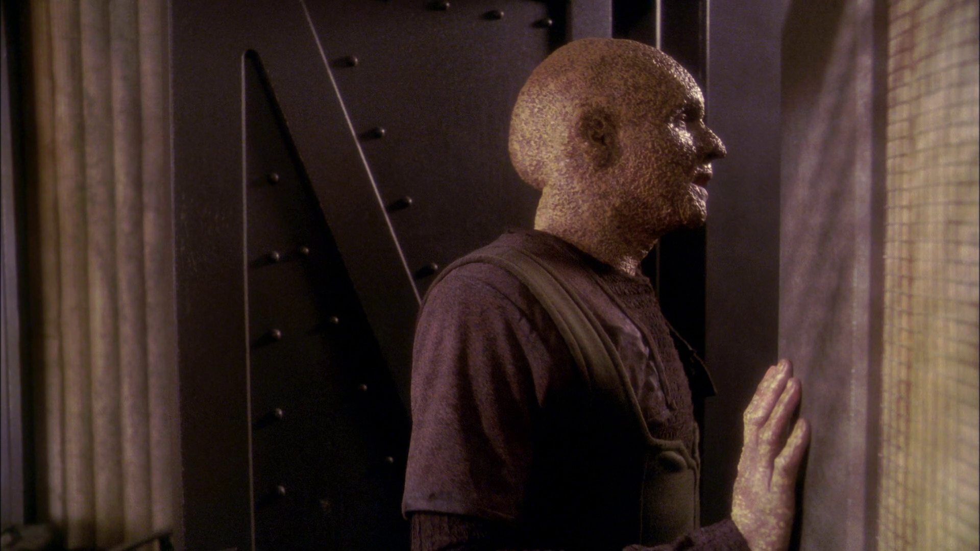 extant_StarTrek_ENT_1x21-Detained_1276.jpg