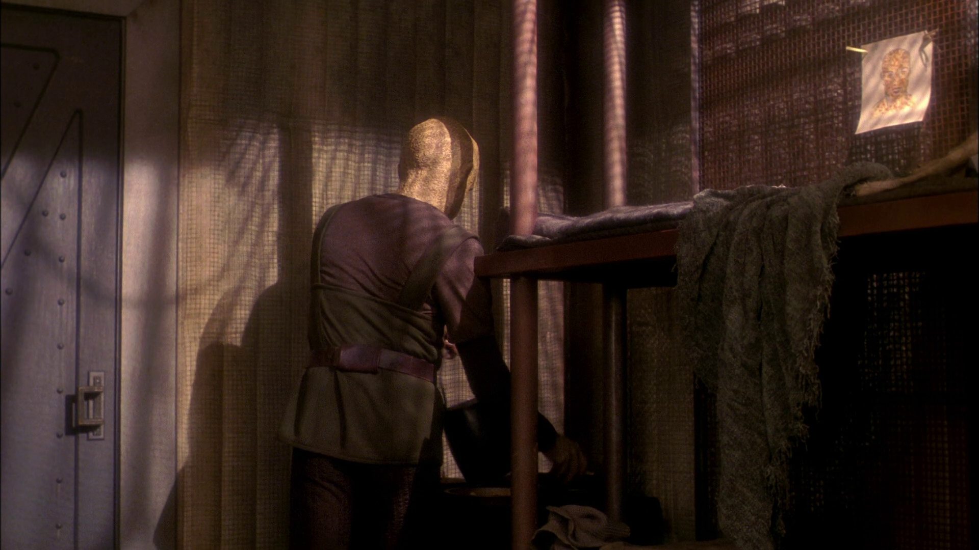 extant_StarTrek_ENT_1x21-Detained_1382.jpg