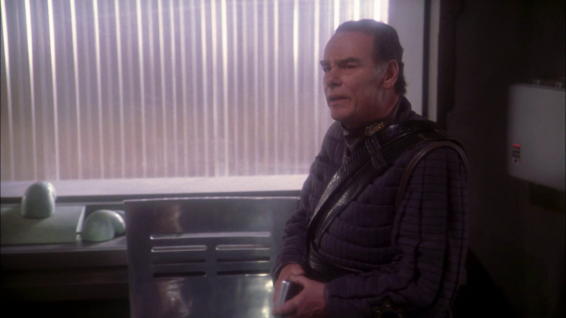 extant_StarTrek_ENT_1x21-Detained_1817.jpg