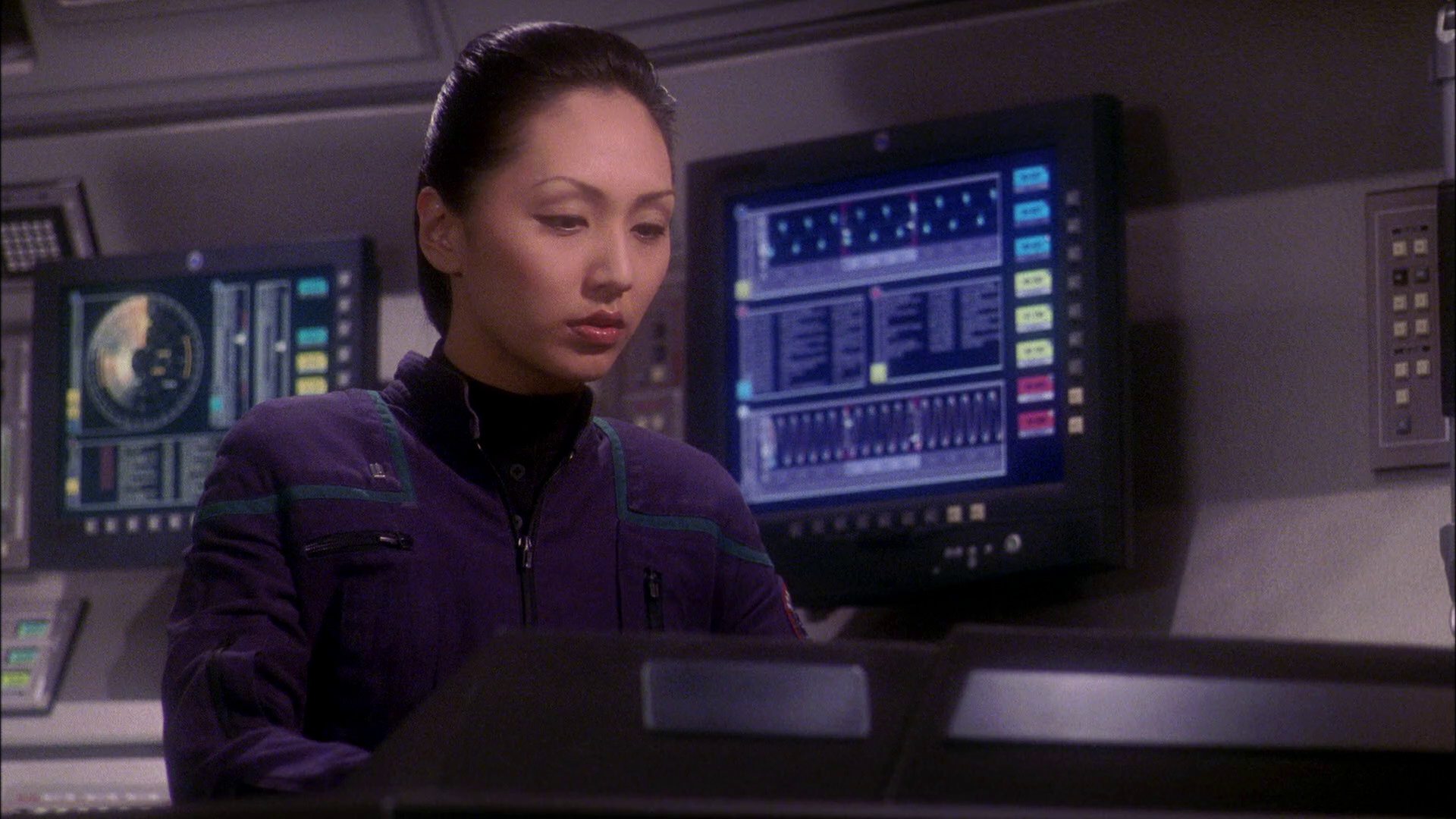 extant_StarTrek_ENT_1x21-Detained_2049.jpg