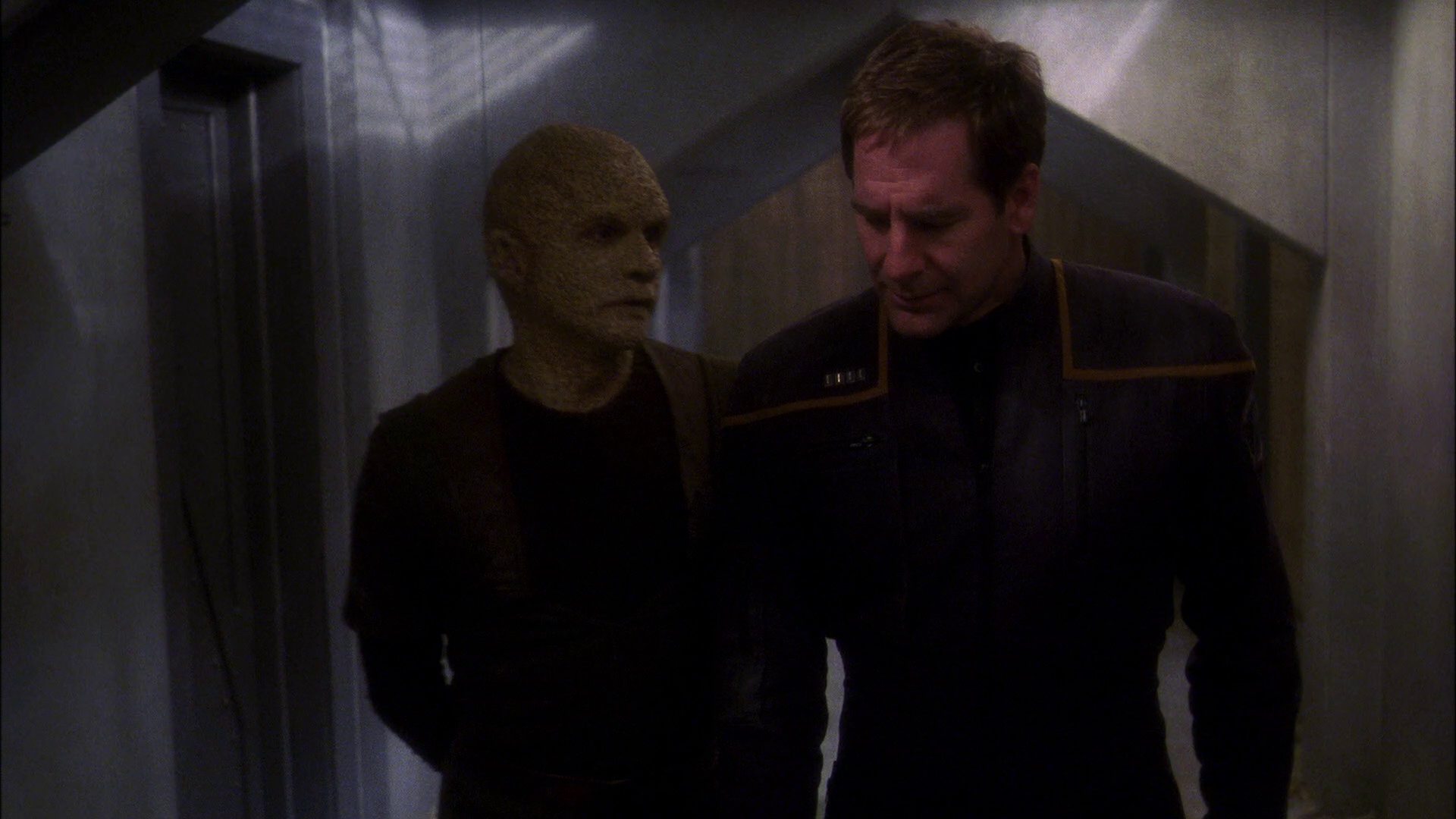 extant_StarTrek_ENT_1x21-Detained_2115.jpg
