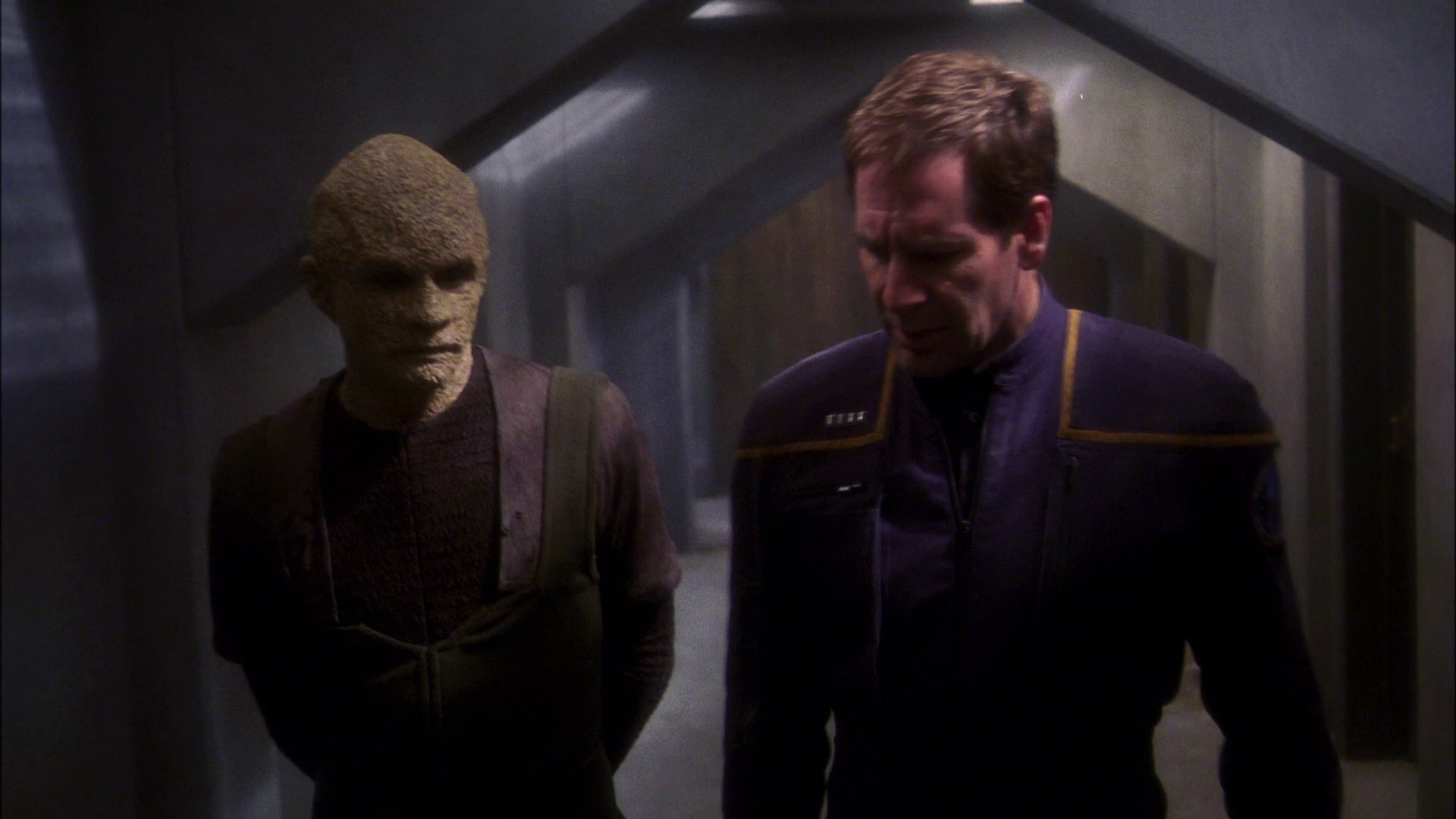 extant_StarTrek_ENT_1x21-Detained_2118.jpg