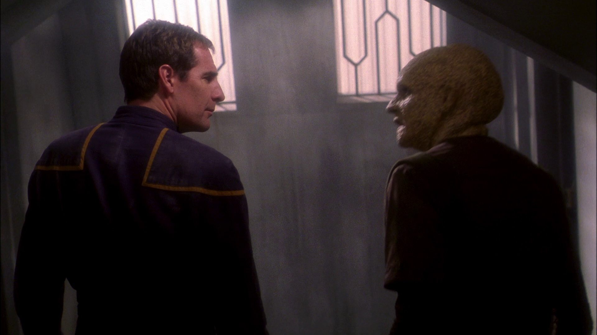 extant_StarTrek_ENT_1x21-Detained_2176.jpg