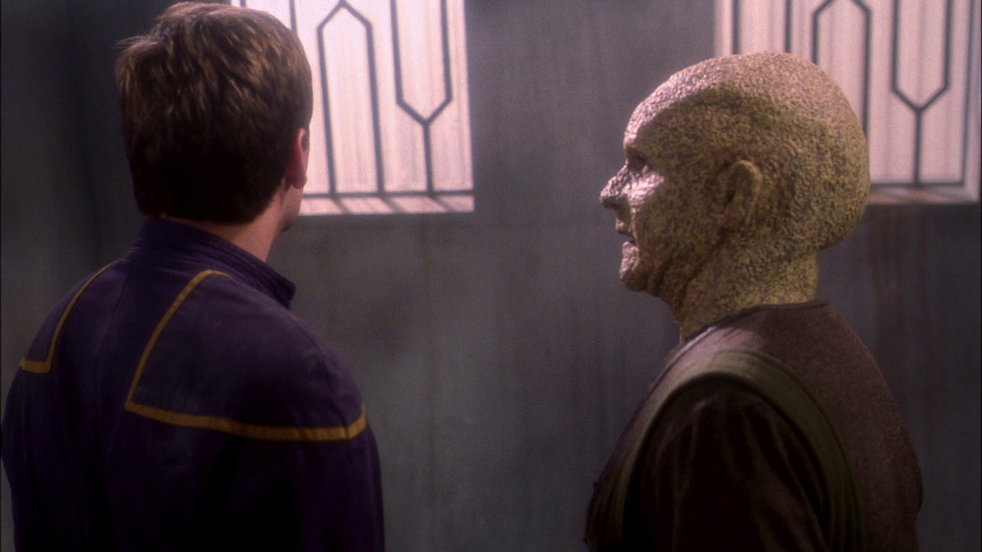 extant_StarTrek_ENT_1x21-Detained_2185.jpg