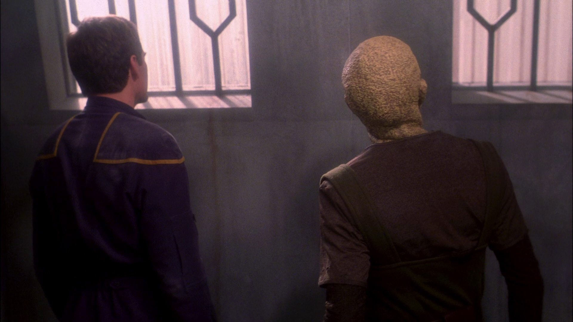 extant_StarTrek_ENT_1x21-Detained_2194.jpg
