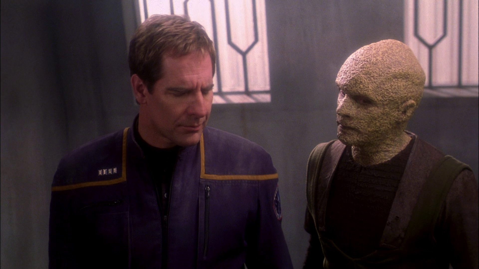 extant_StarTrek_ENT_1x21-Detained_2209.jpg