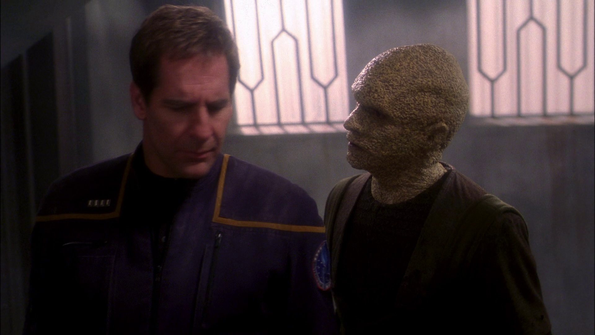 extant_StarTrek_ENT_1x21-Detained_2212.jpg