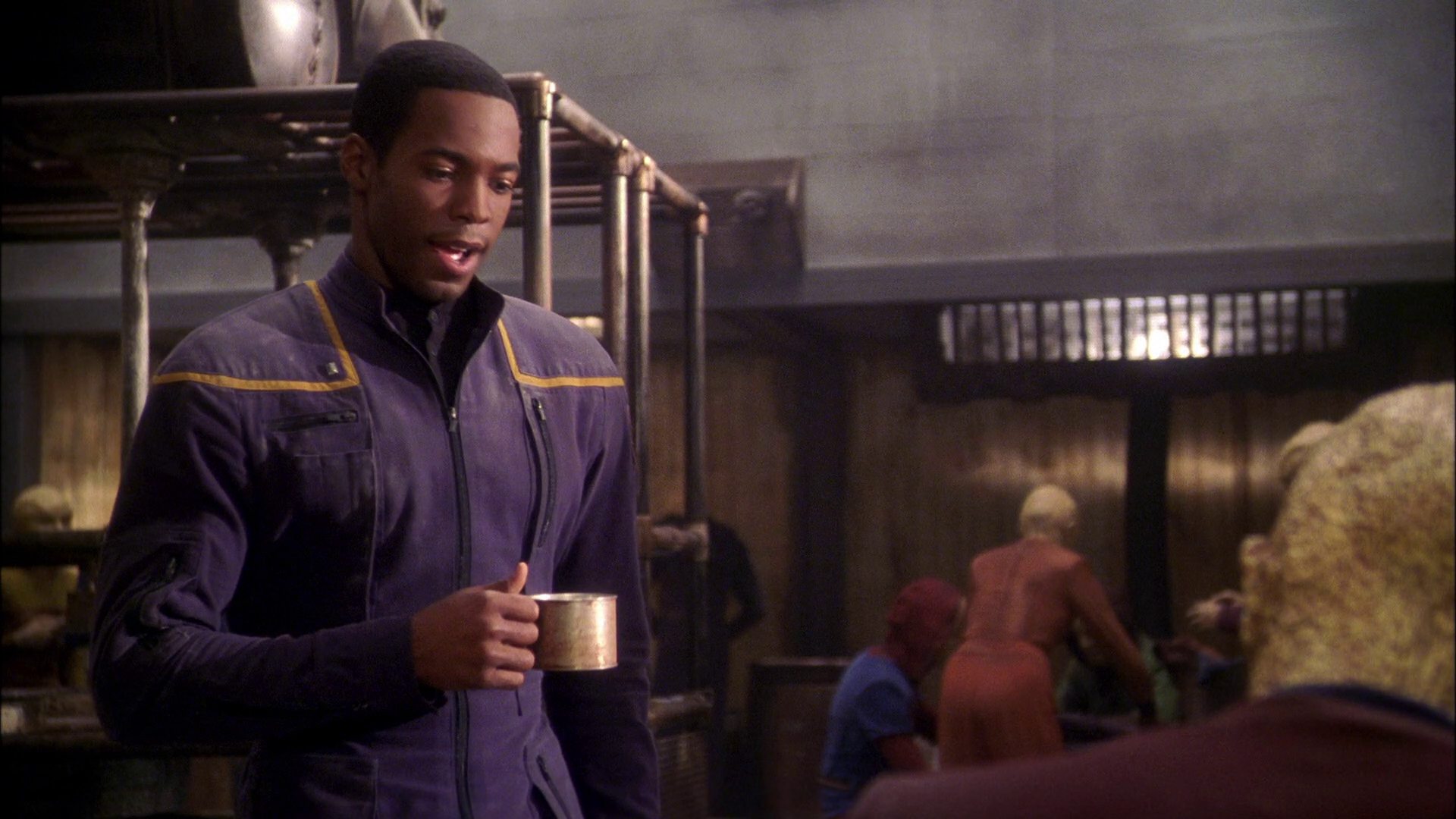 extant_StarTrek_ENT_1x21-Detained_2304.jpg