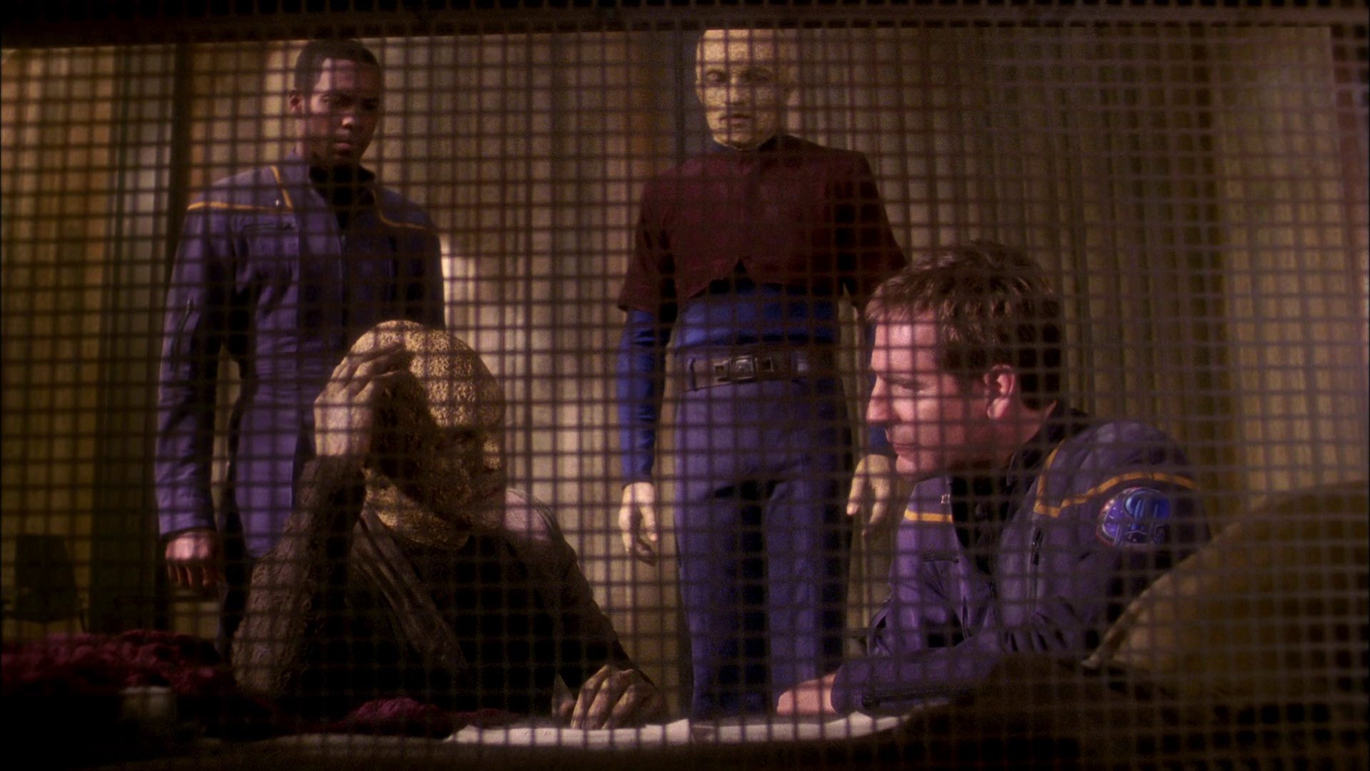 extant_StarTrek_ENT_1x21-Detained_2504.jpg