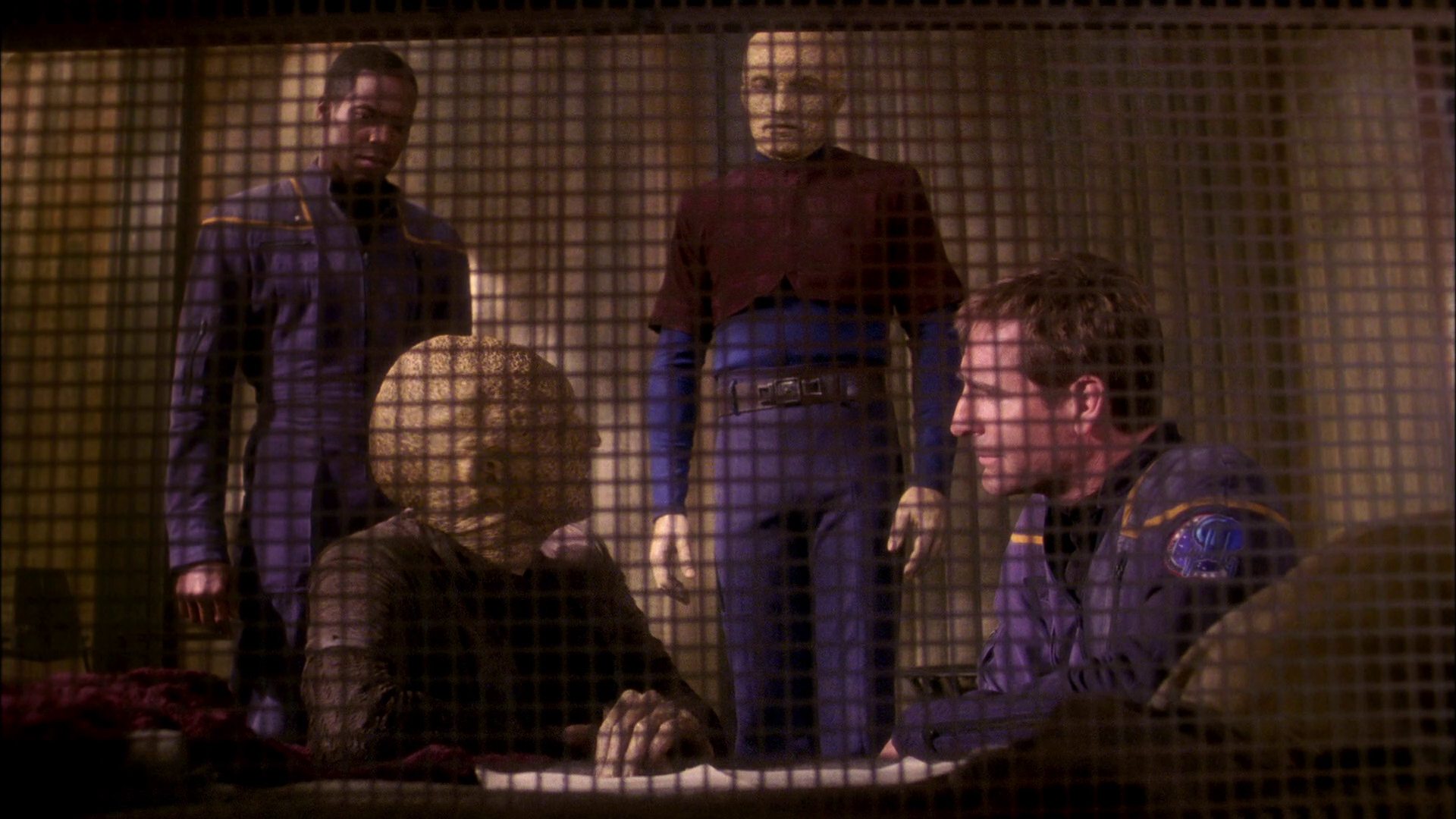 extant_StarTrek_ENT_1x21-Detained_2534.jpg