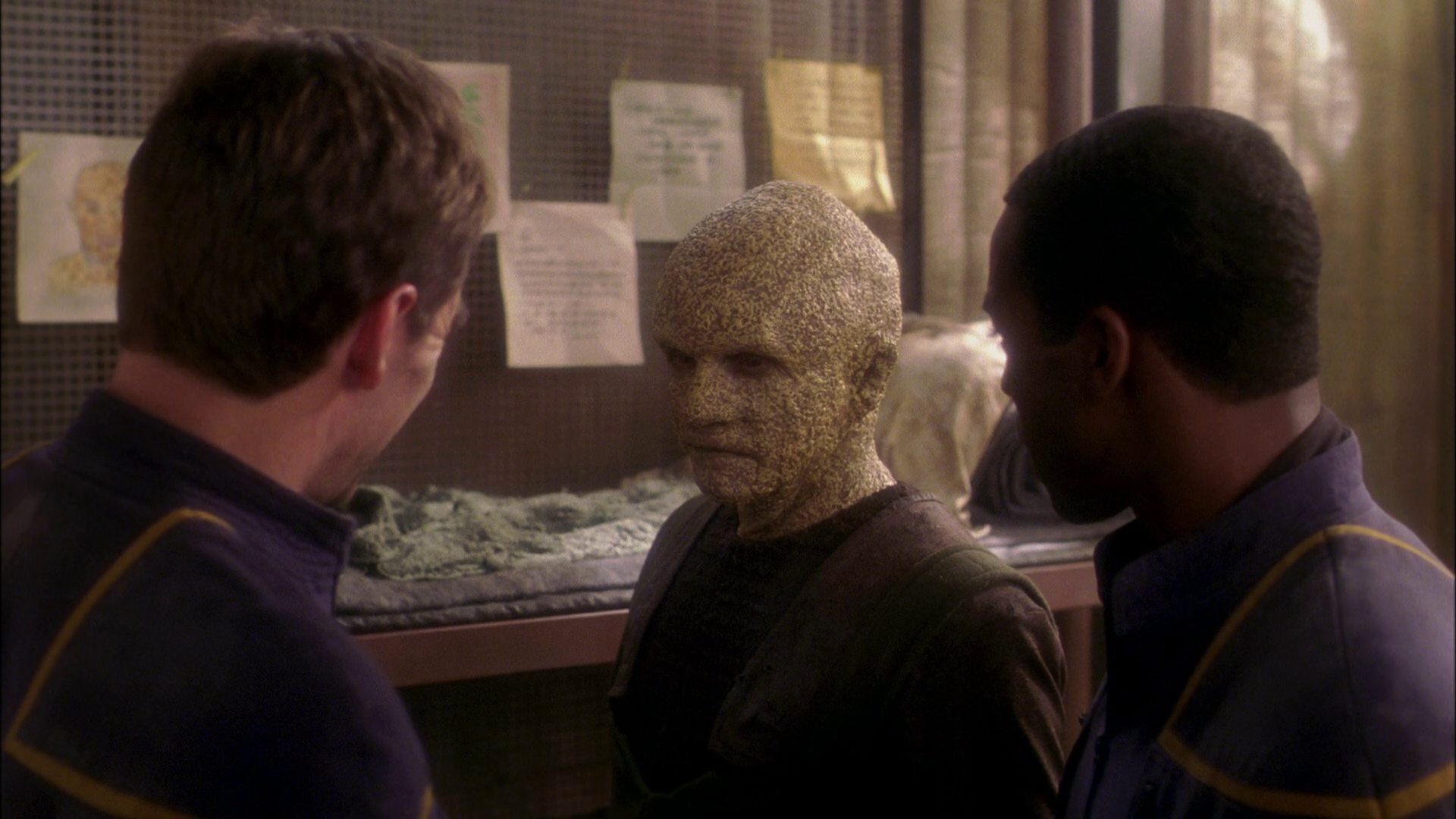extant_StarTrek_ENT_1x21-Detained_2603.jpg