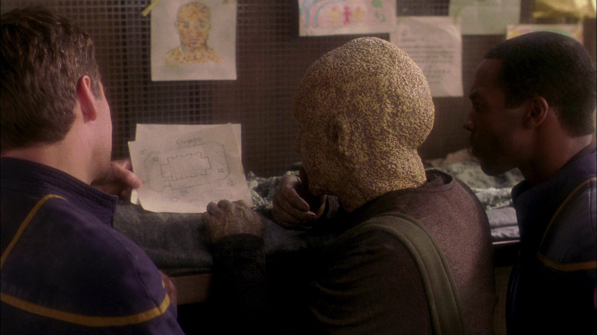 extant_StarTrek_ENT_1x21-Detained_2612.jpg