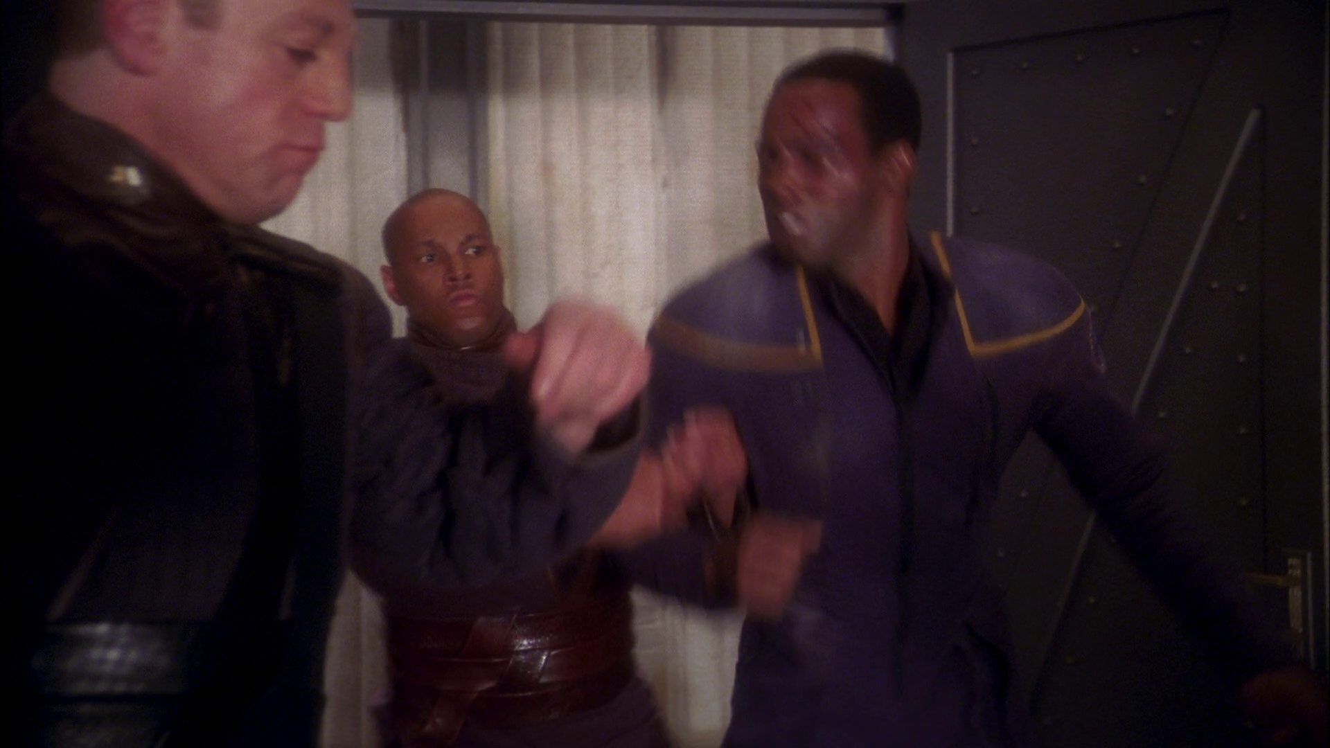 extant_StarTrek_ENT_1x21-Detained_2695.jpg