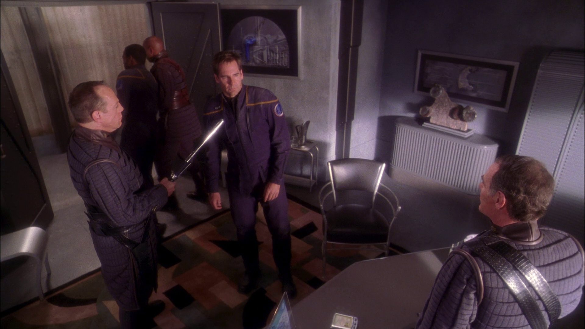 extant_StarTrek_ENT_1x21-Detained_2730.jpg