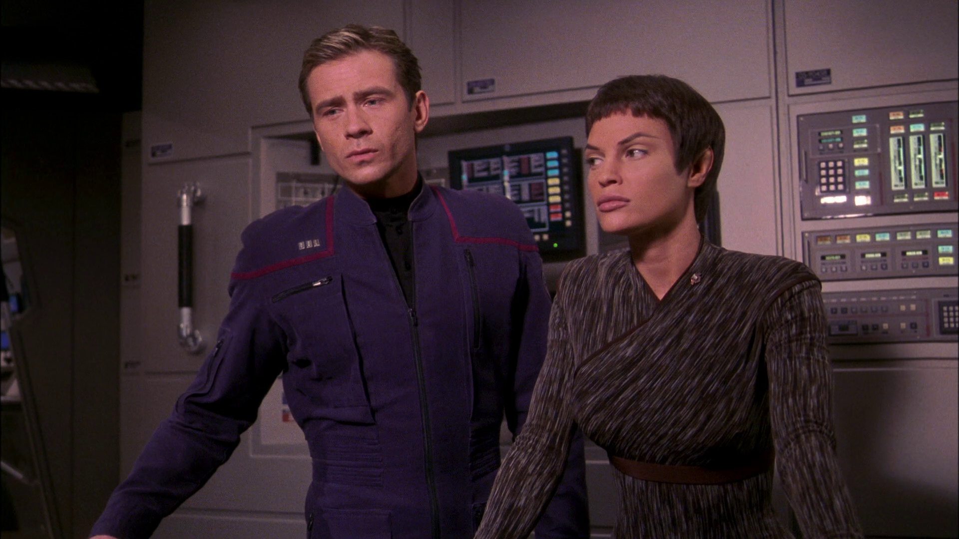 extant_StarTrek_ENT_1x21-Detained_2768.jpg