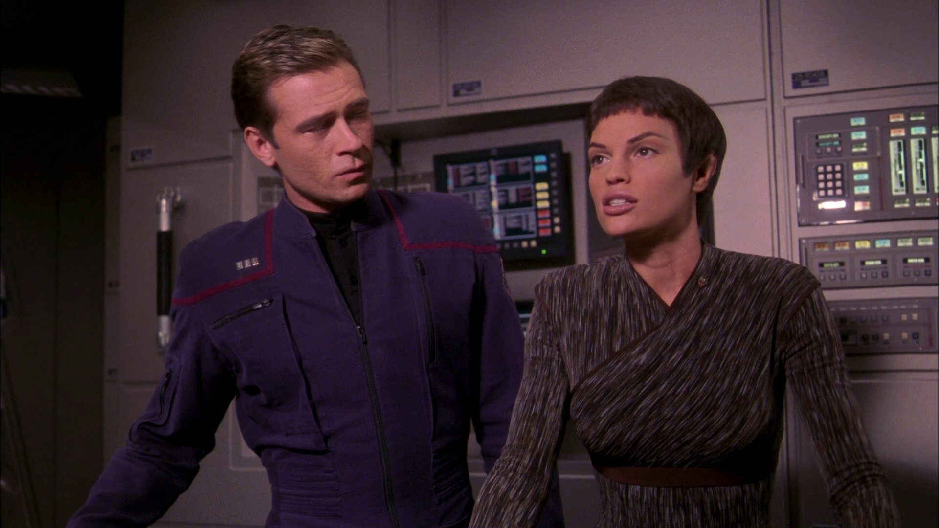 extant_StarTrek_ENT_1x21-Detained_2770.jpg
