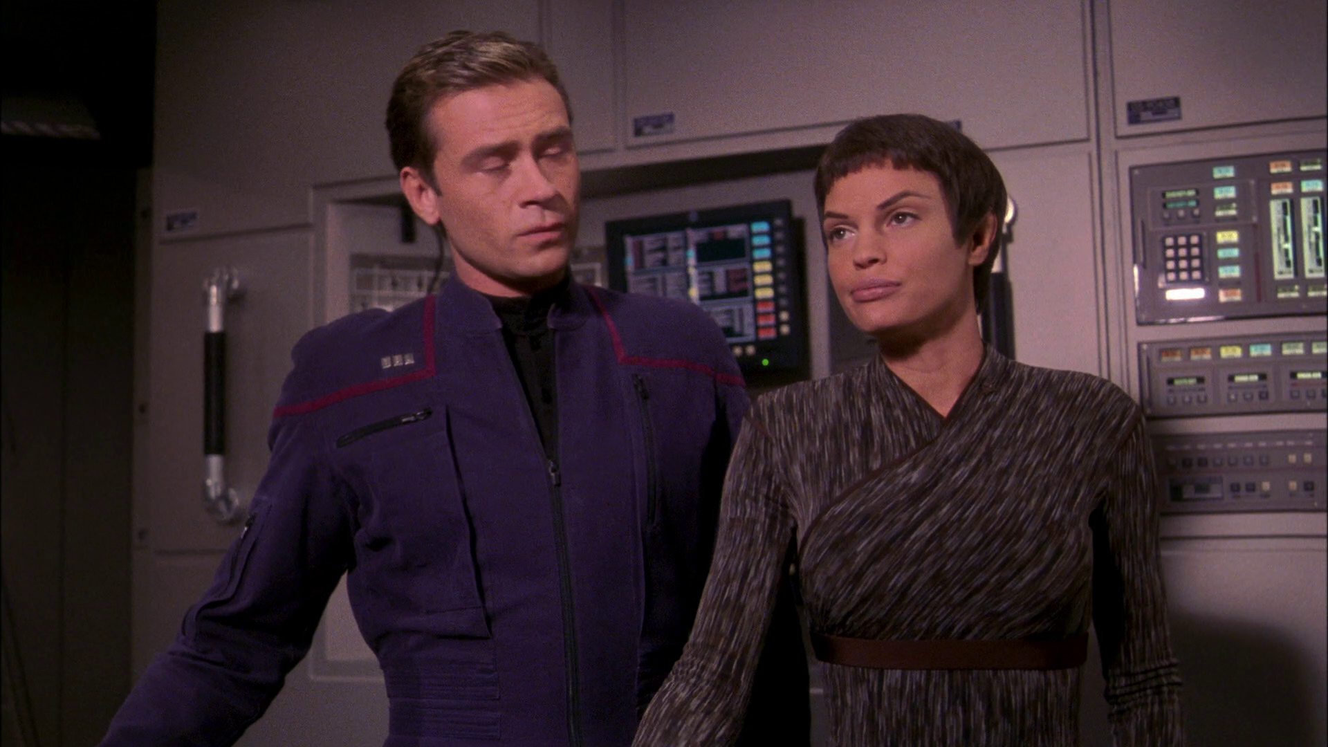 extant_StarTrek_ENT_1x21-Detained_2771.jpg