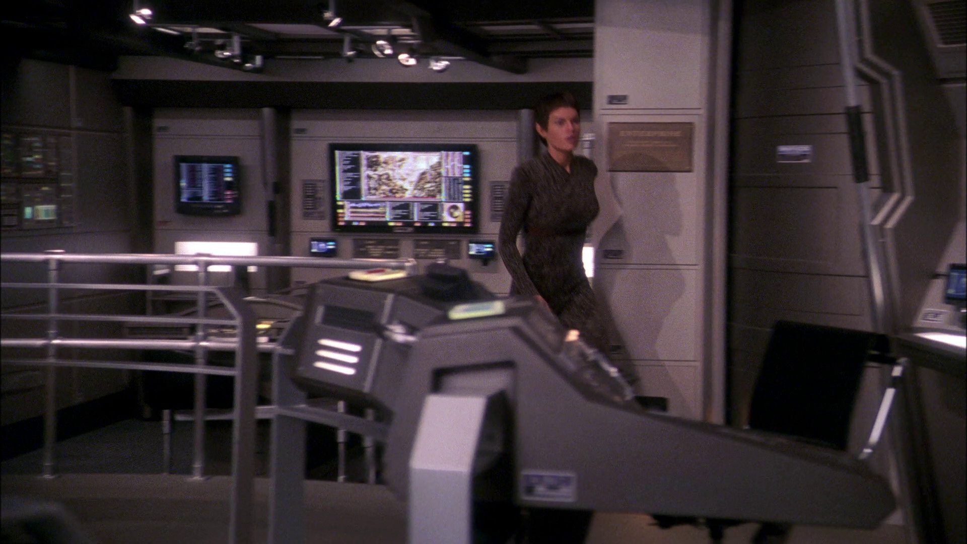 extant_StarTrek_ENT_1x21-Detained_2783.jpg