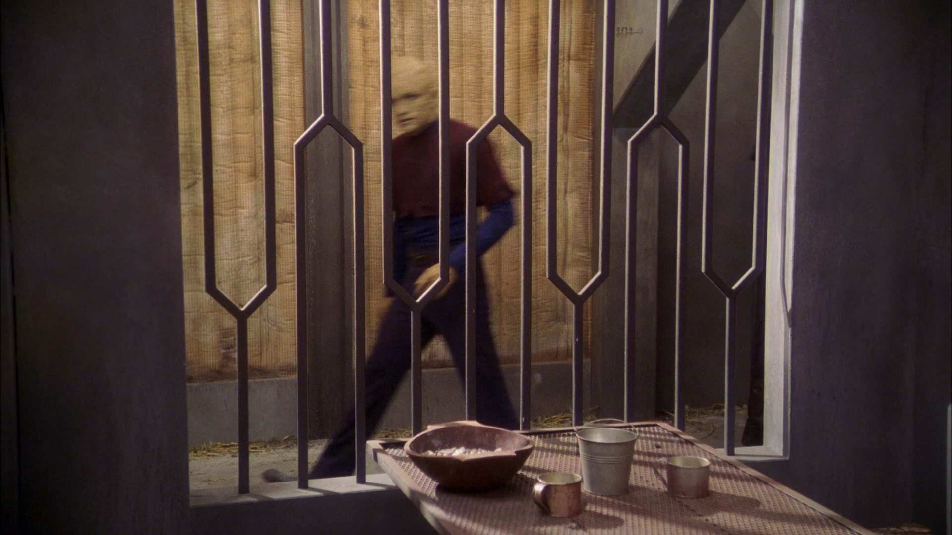 extant_StarTrek_ENT_1x21-Detained_2818.jpg