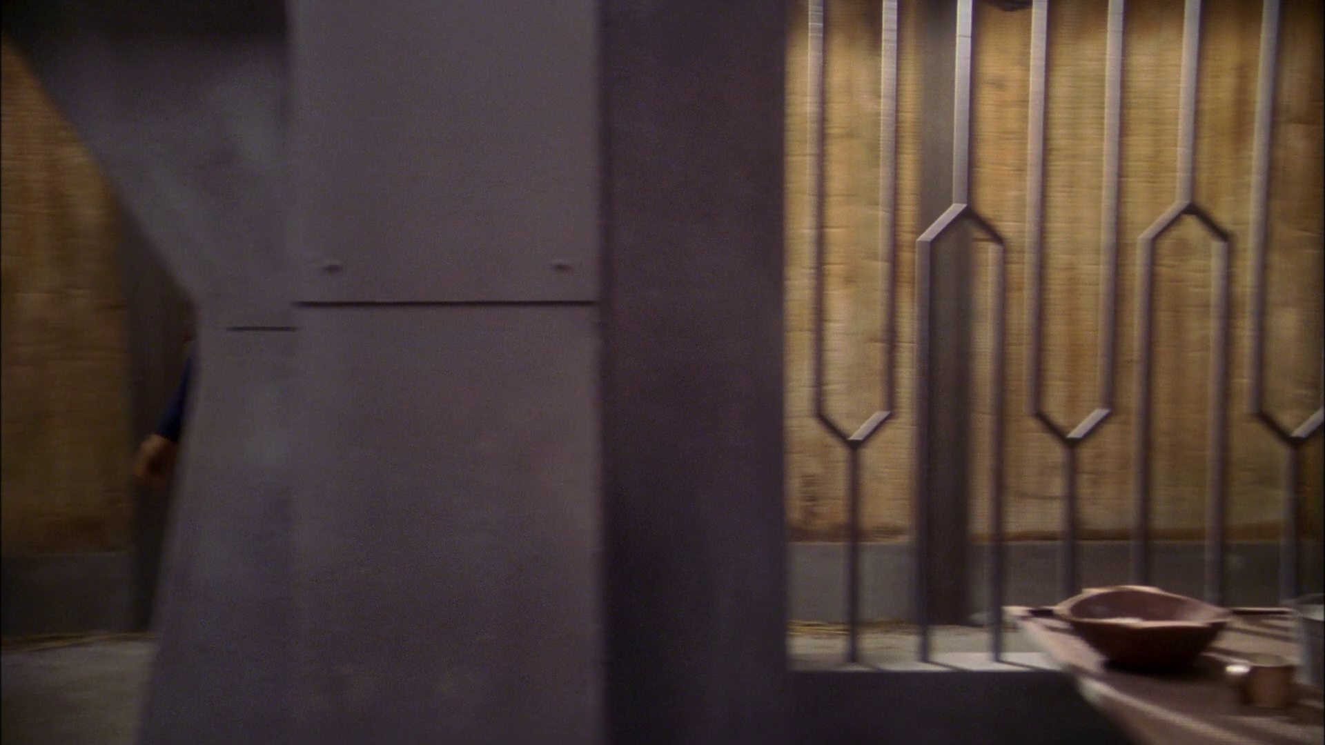 extant_StarTrek_ENT_1x21-Detained_2820.jpg
