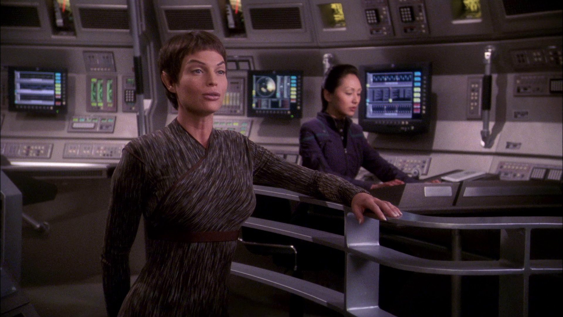 extant_StarTrek_ENT_1x21-Detained_2983.jpg