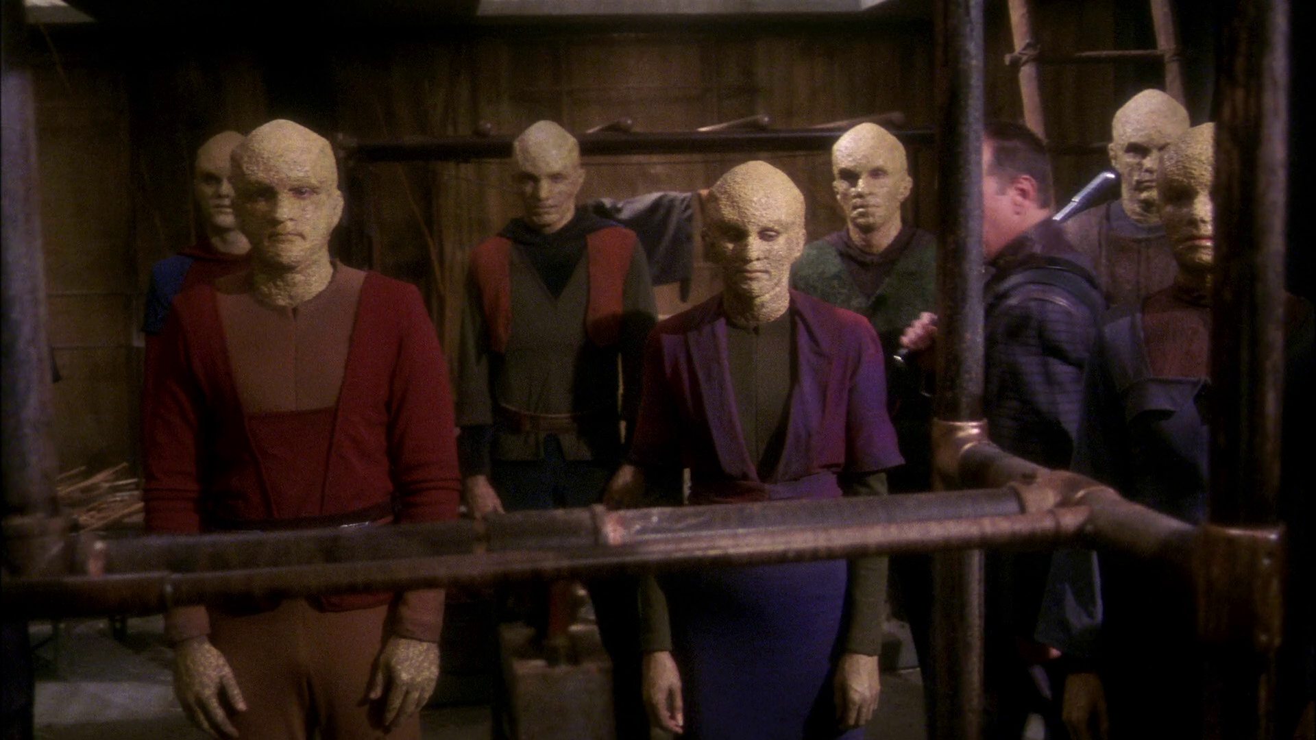 extant_StarTrek_ENT_1x21-Detained_3173.jpg