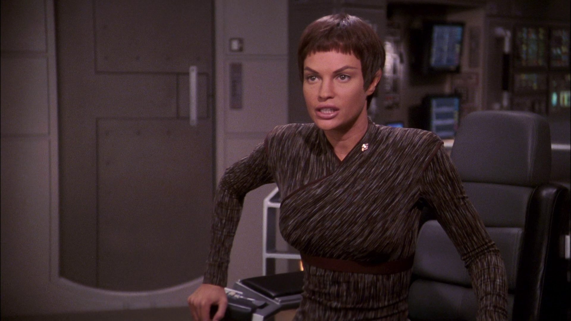 extant_StarTrek_ENT_1x21-Detained_3243.jpg