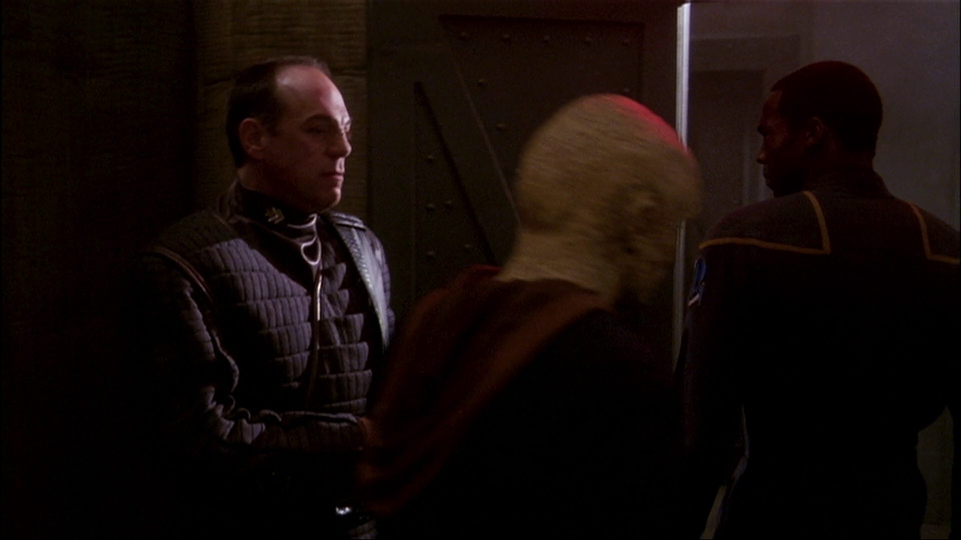 extant_StarTrek_ENT_1x21-Detained_3279.jpg