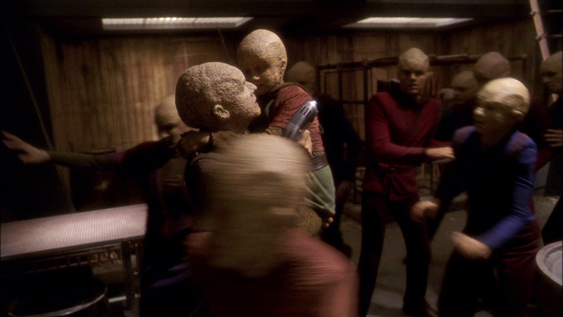 extant_StarTrek_ENT_1x21-Detained_3413.jpg
