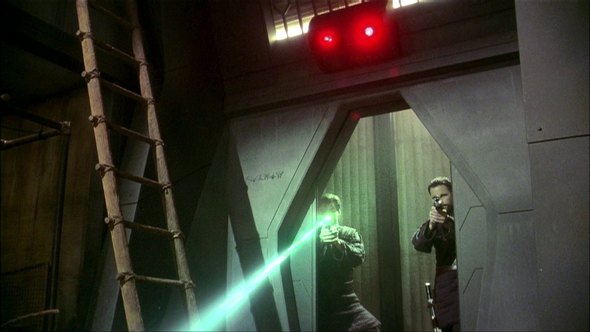 extant_StarTrek_ENT_1x21-Detained_3427.jpg