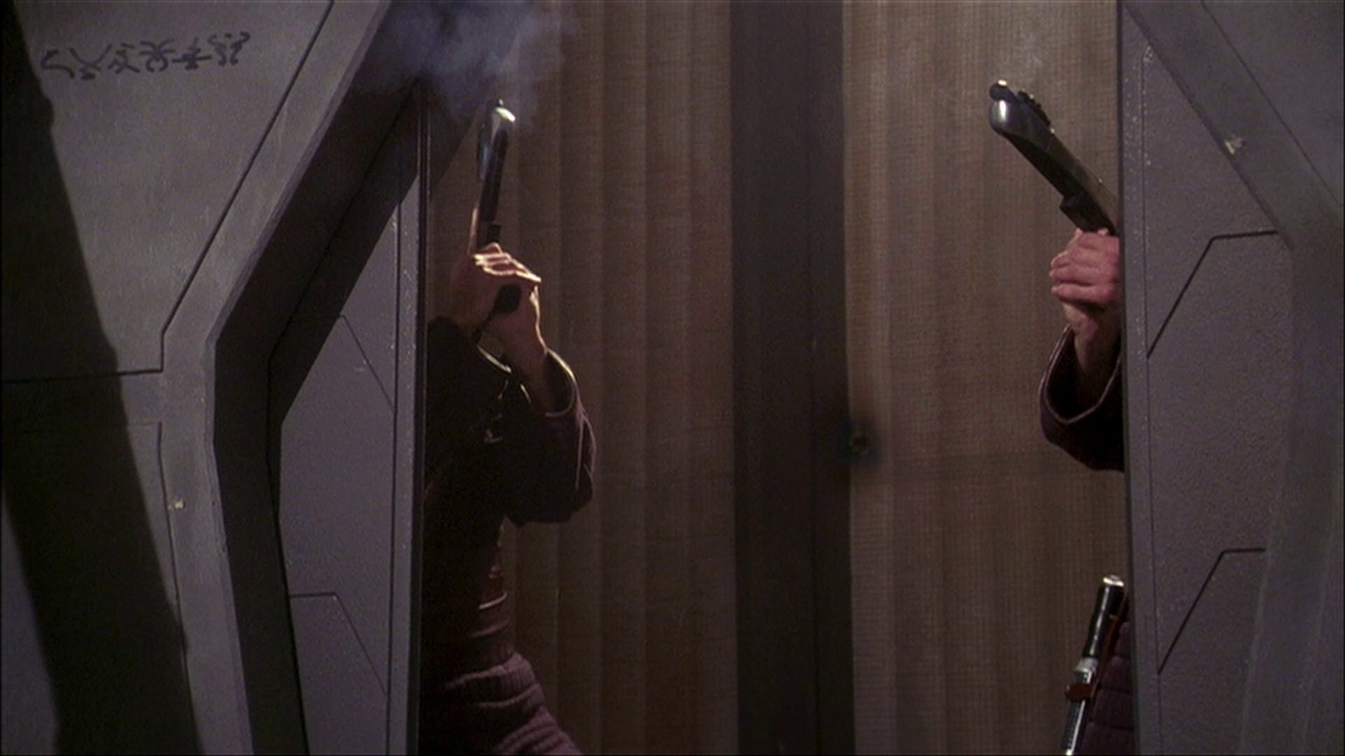 extant_StarTrek_ENT_1x21-Detained_3438.jpg