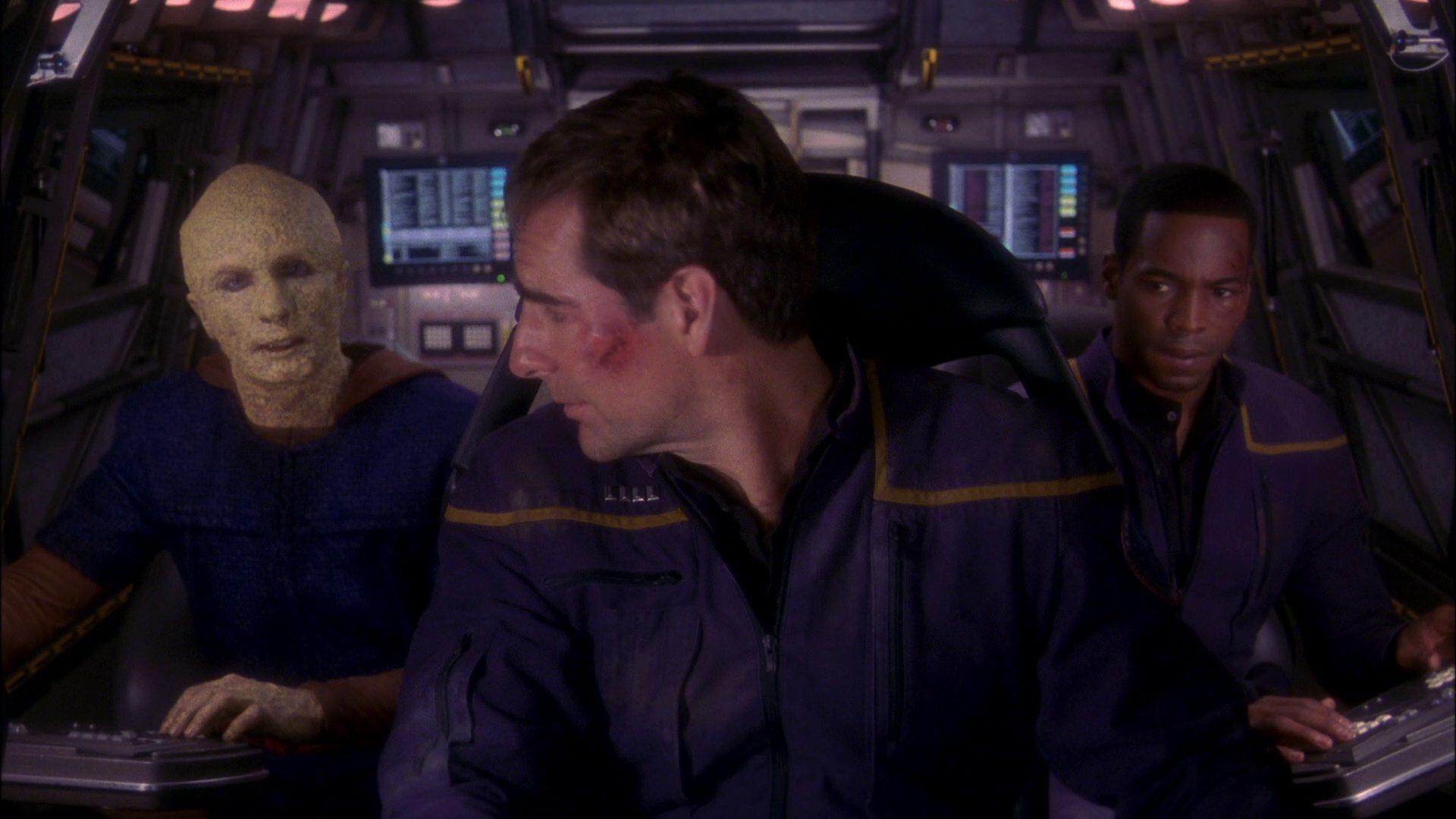extant_StarTrek_ENT_1x21-Detained_3630.jpg