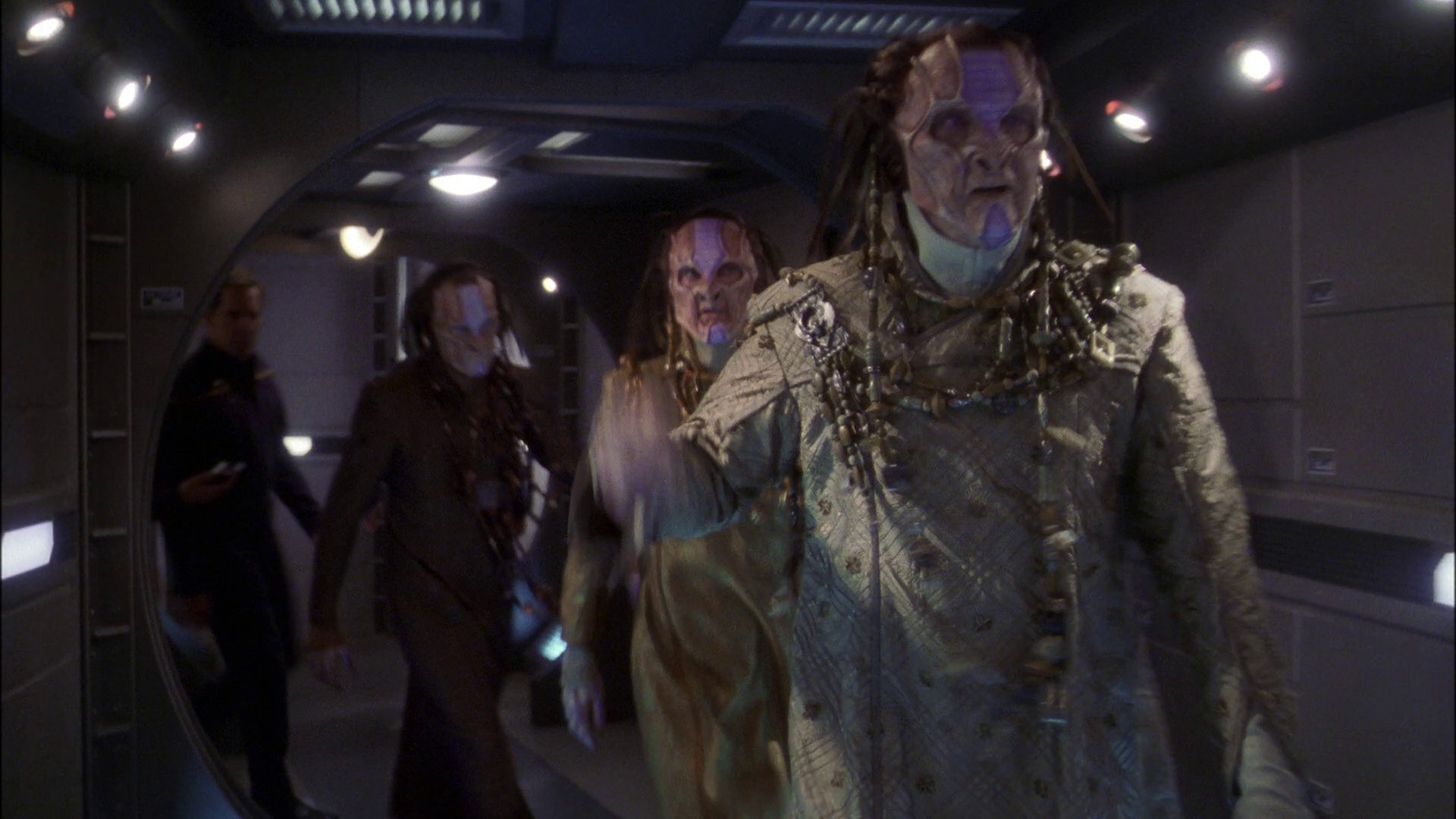 extant_StarTrek_ENT_1x22-VoxSola_0021.jpg