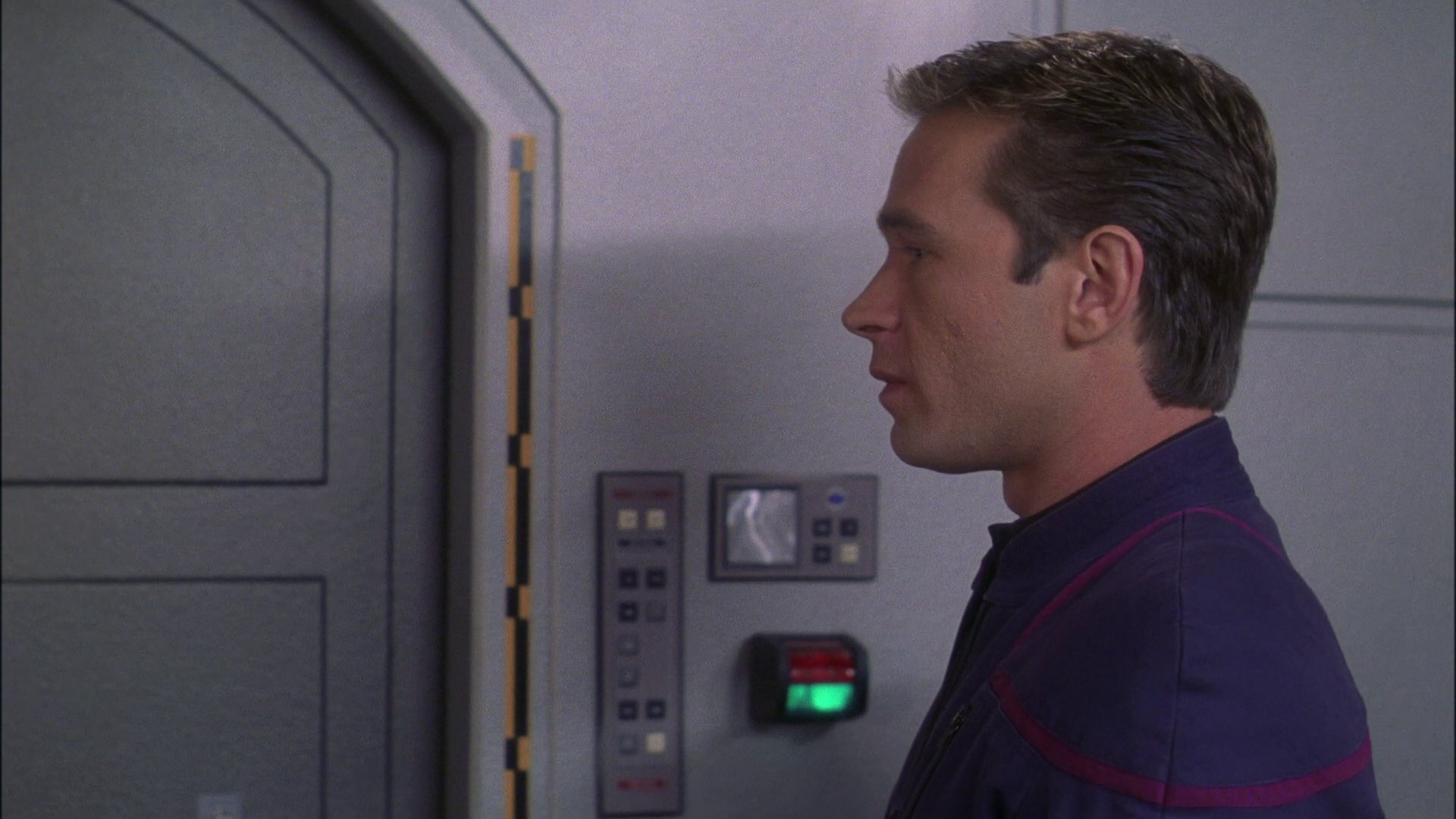 extant_StarTrek_ENT_1x22-VoxSola_0118.jpg