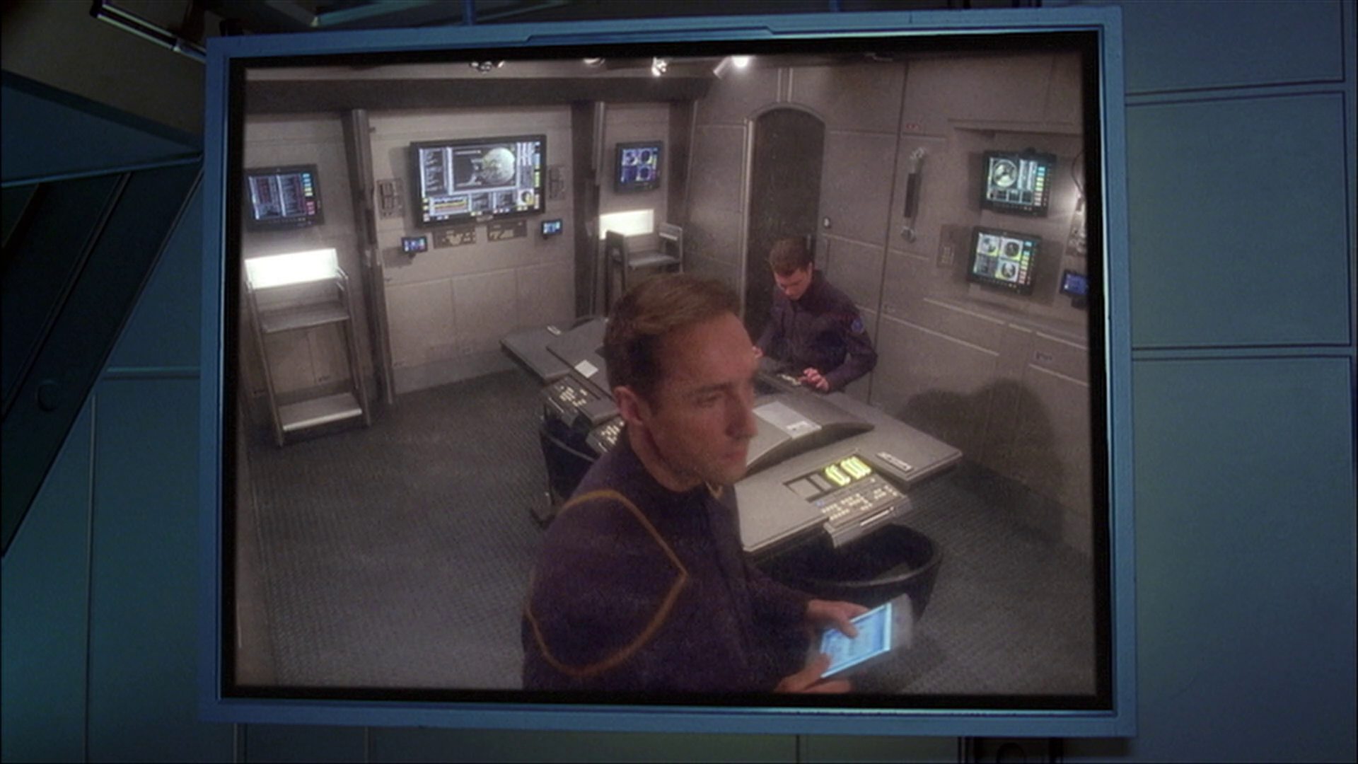 extant_StarTrek_ENT_1x22-VoxSola_0754.jpg