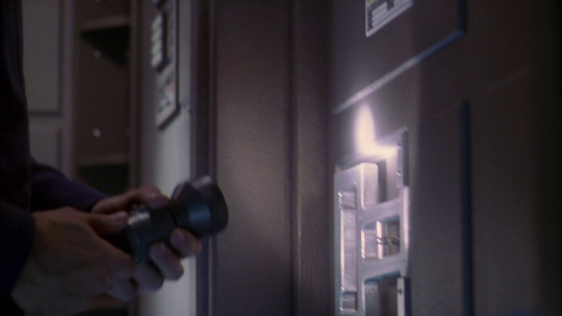 extant_StarTrek_ENT_1x22-VoxSola_0830.jpg